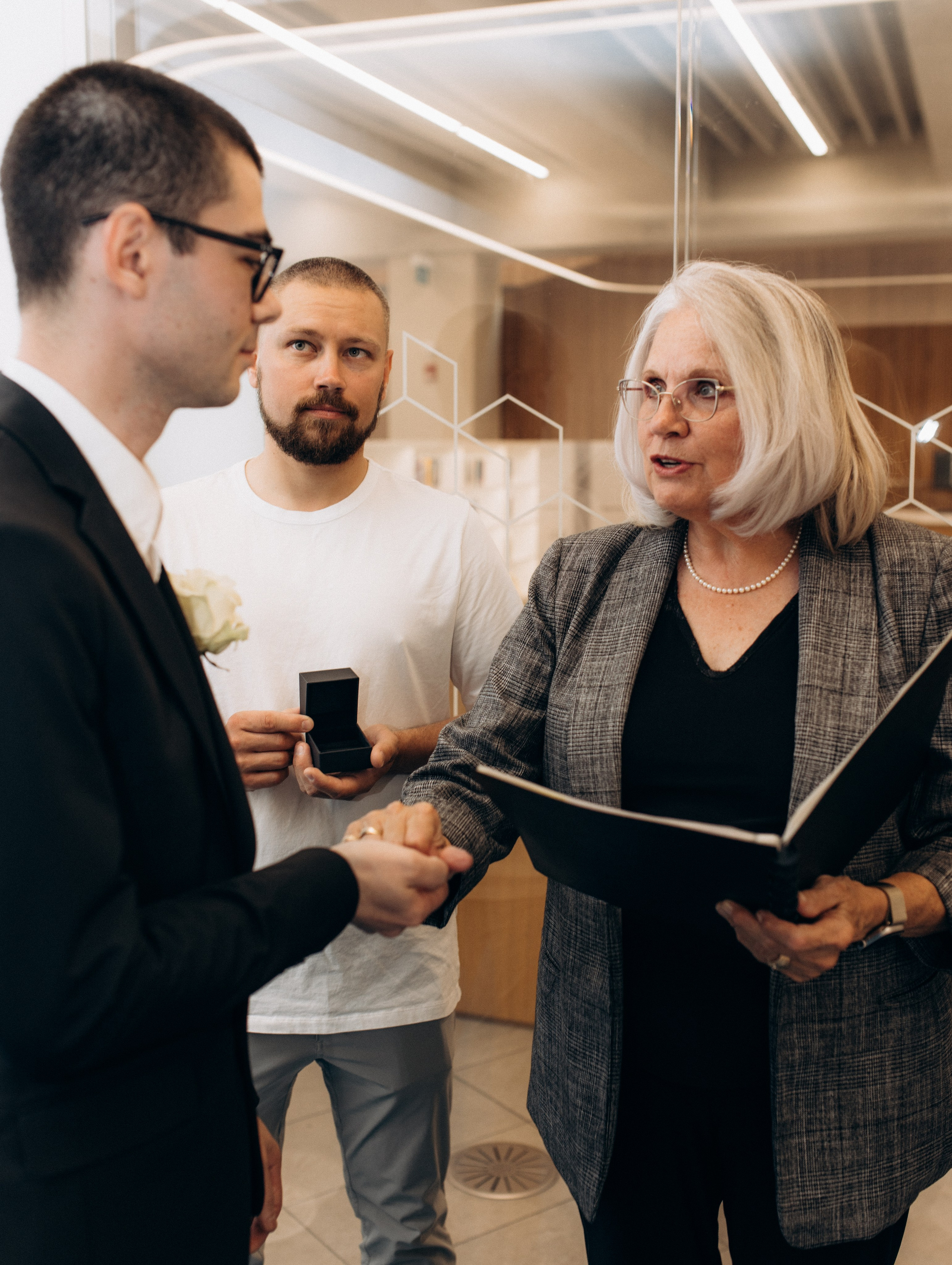 Olha & Ali. Wedding and family photographer in Calgary