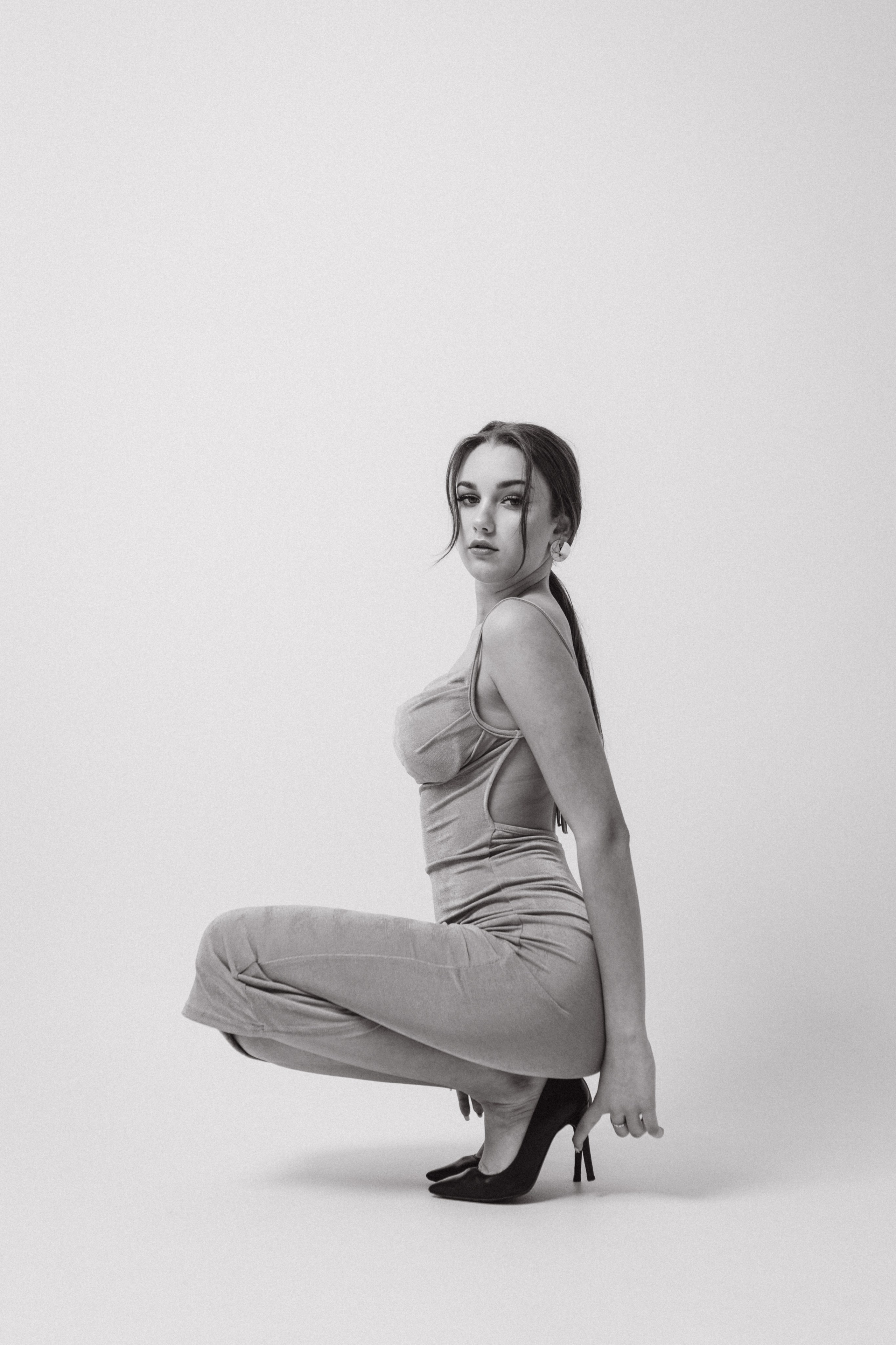 Vlada. Wedding and family photographer in Calgary