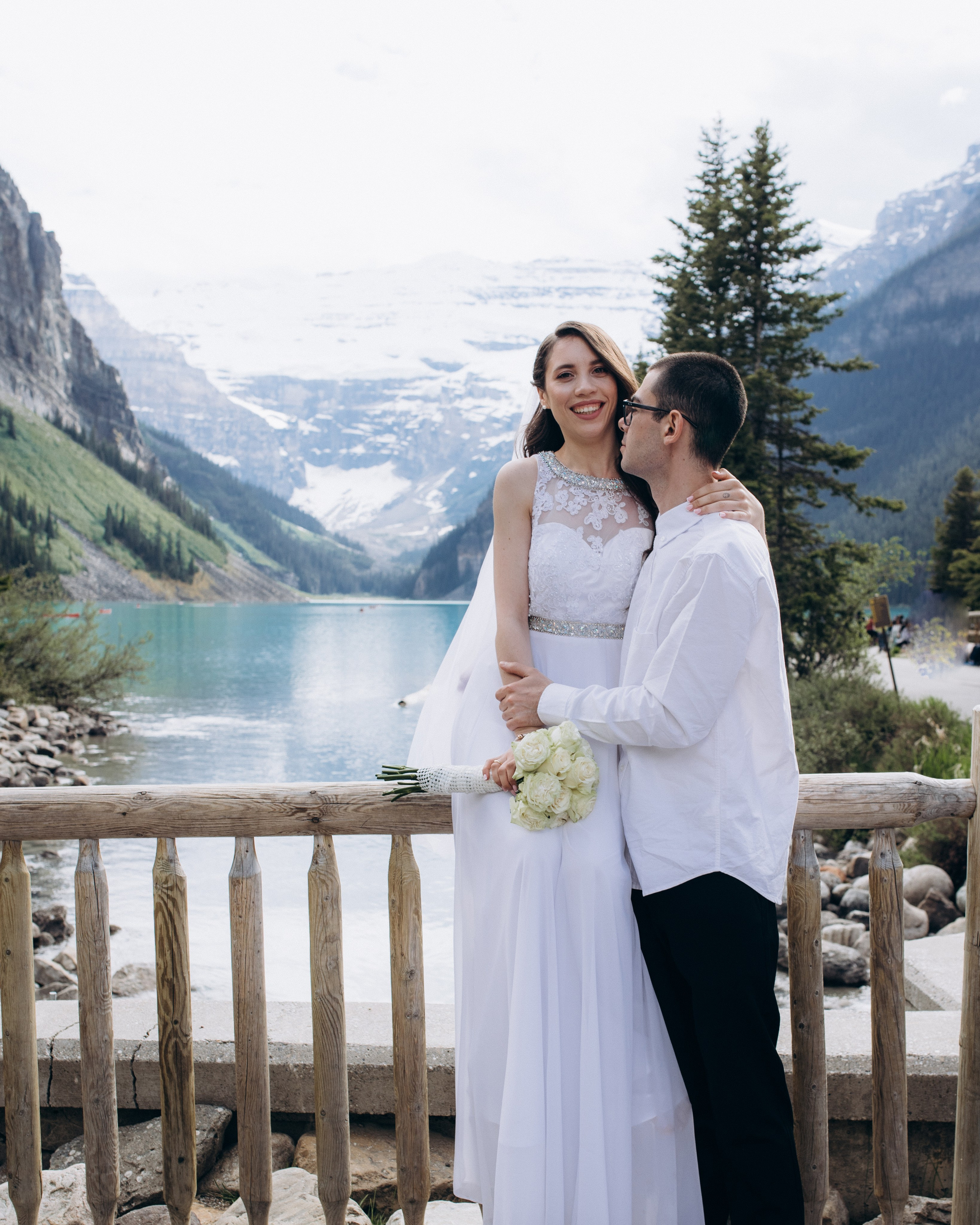 Olha & Ali. Wedding and family photographer in Calgary