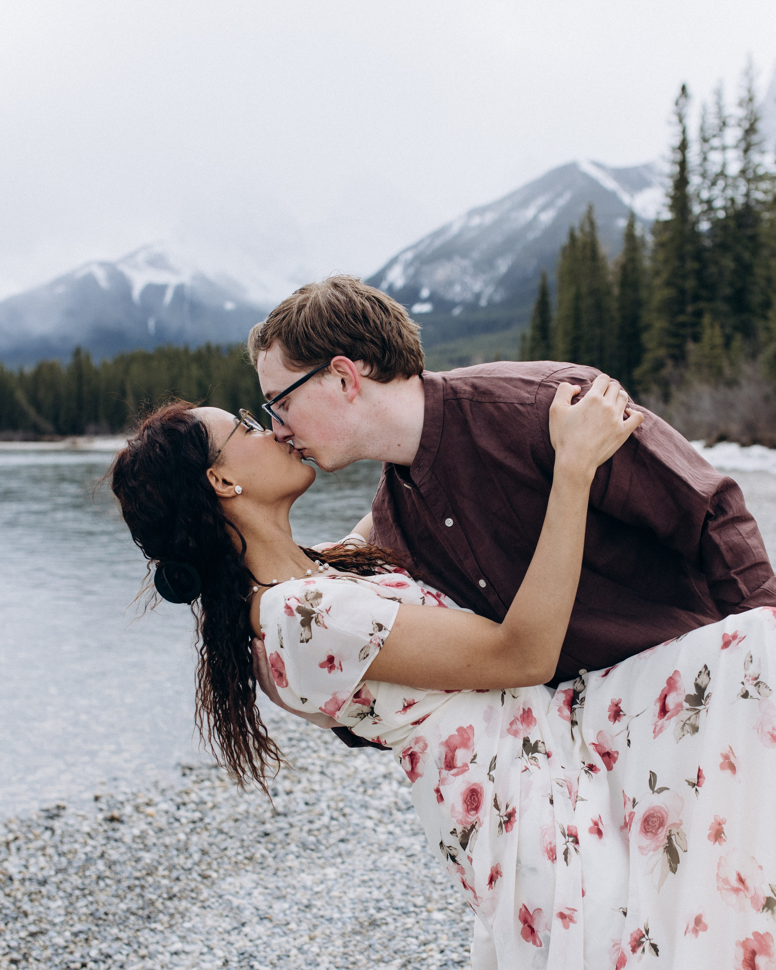 Canmore. Wedding and family photographer in Calgary