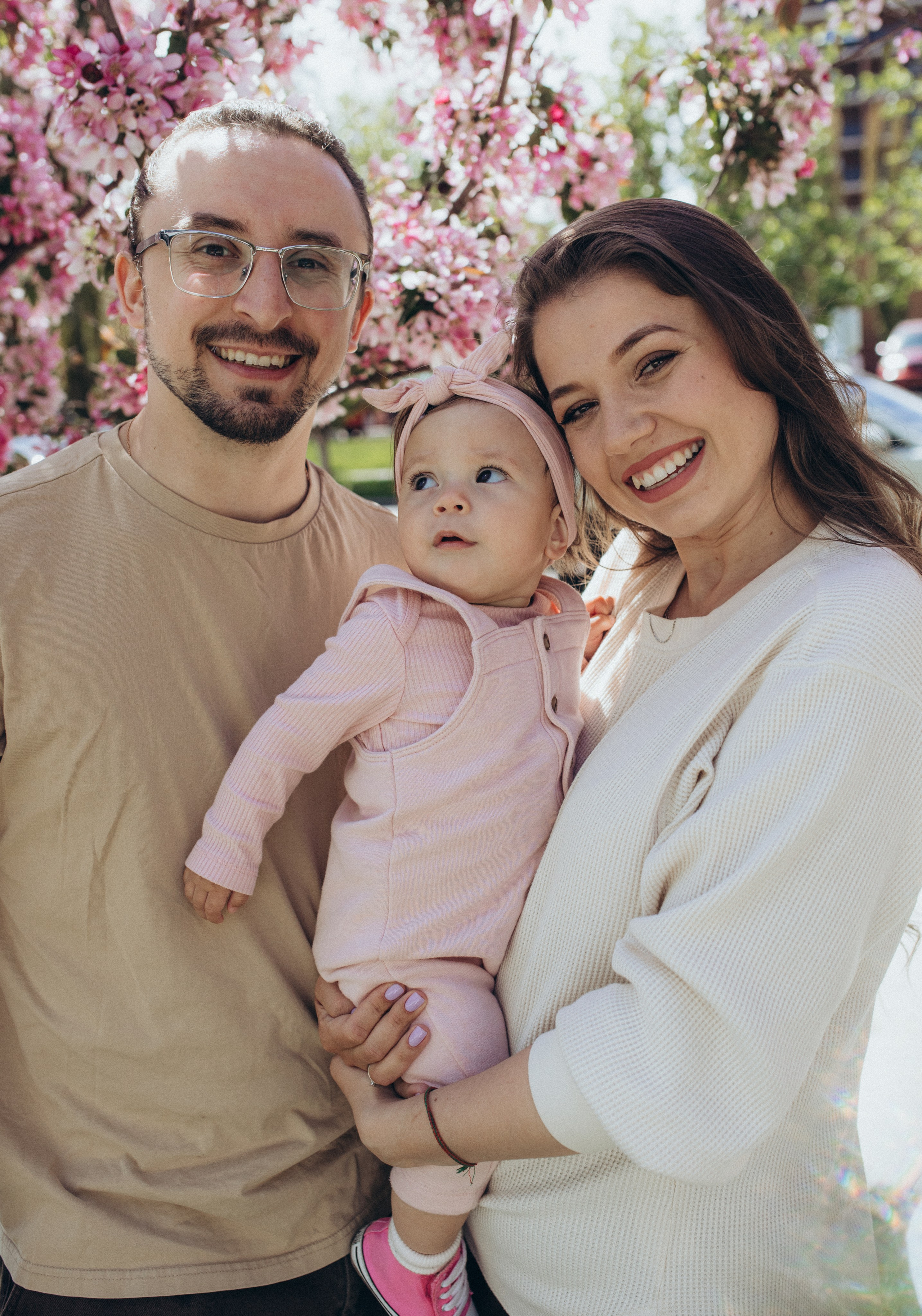 Family spring. Wedding and family photographer in Calgary