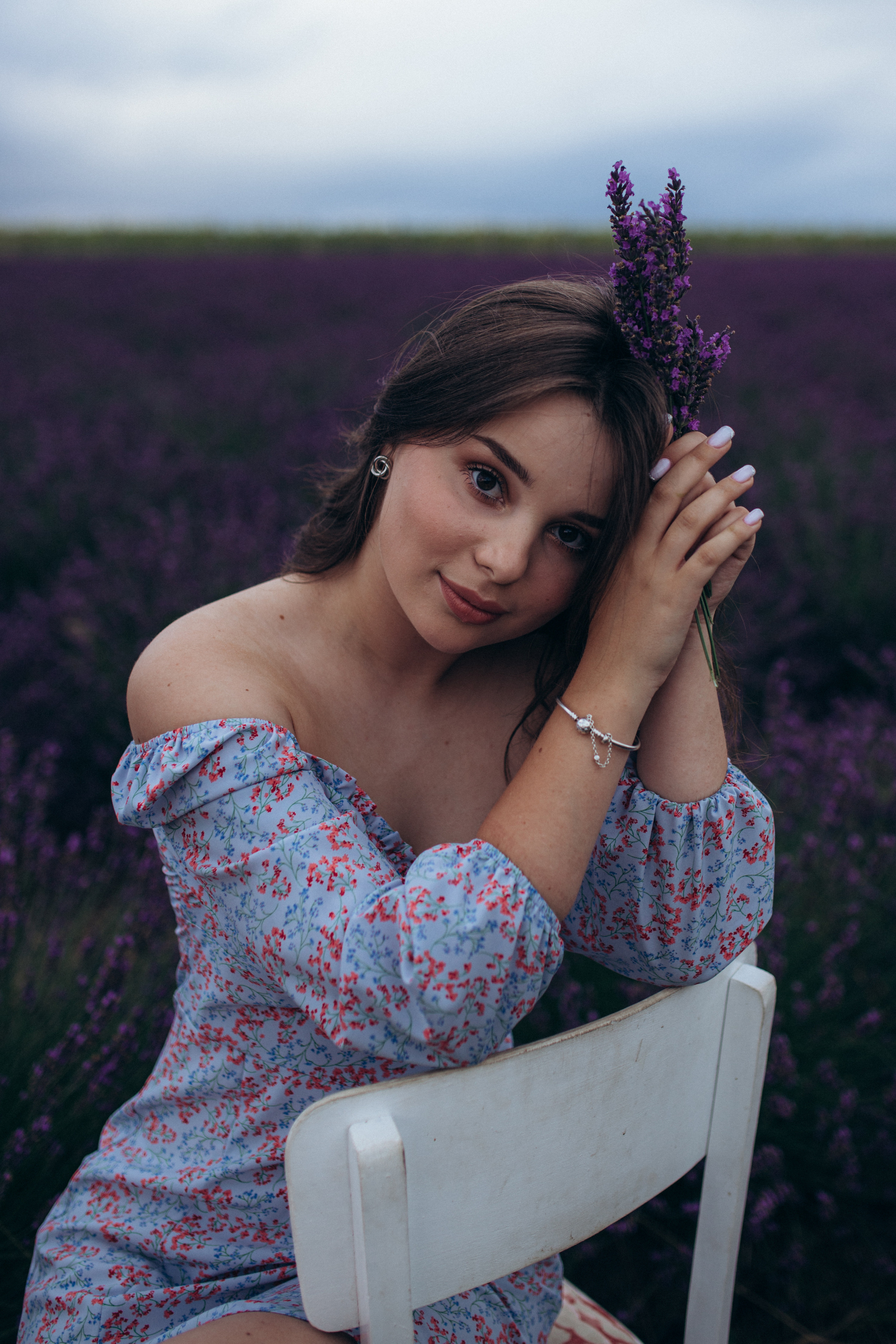 Sofia. Wedding and family photographer in Calgary