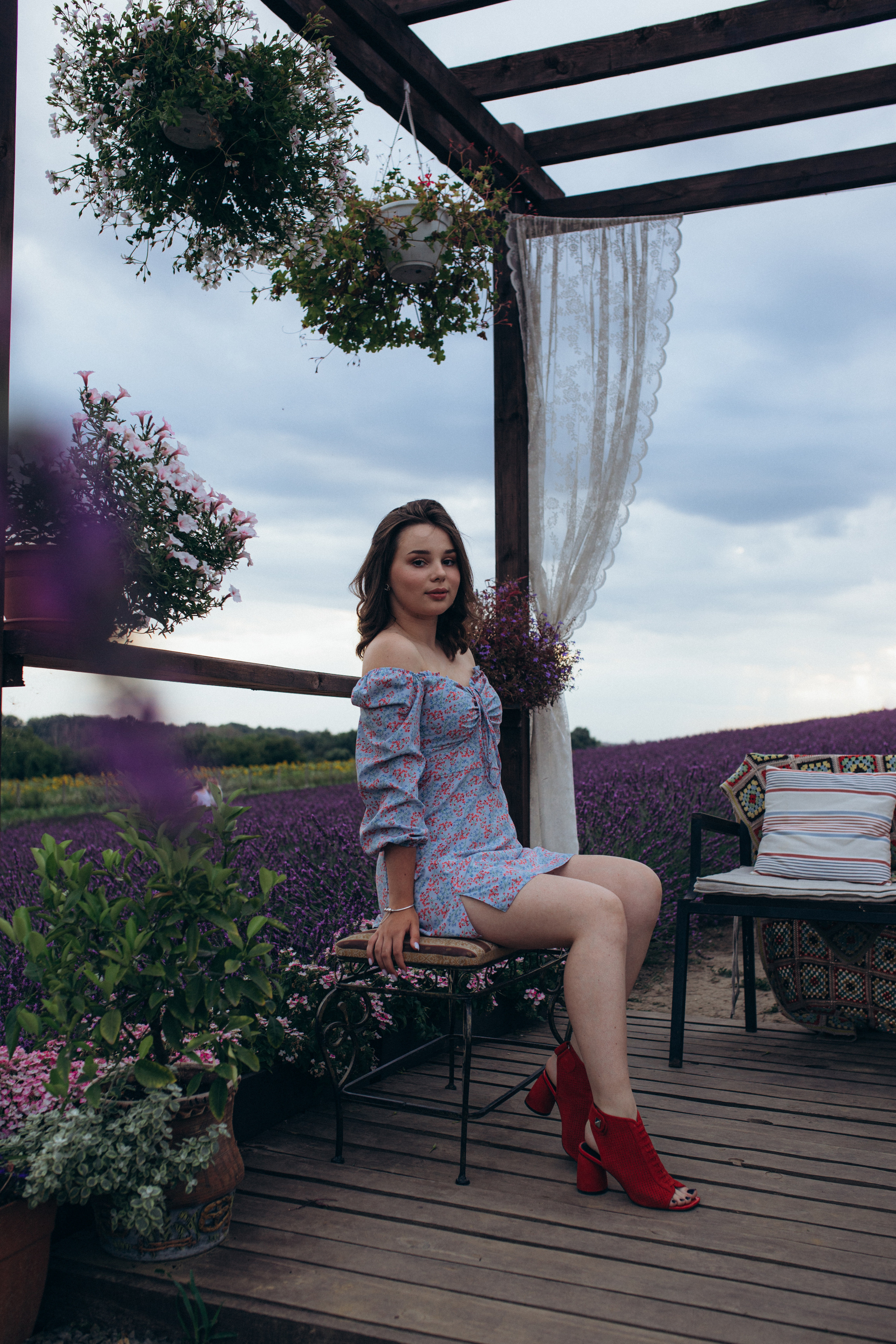 Sofia. Wedding and family photographer in Calgary