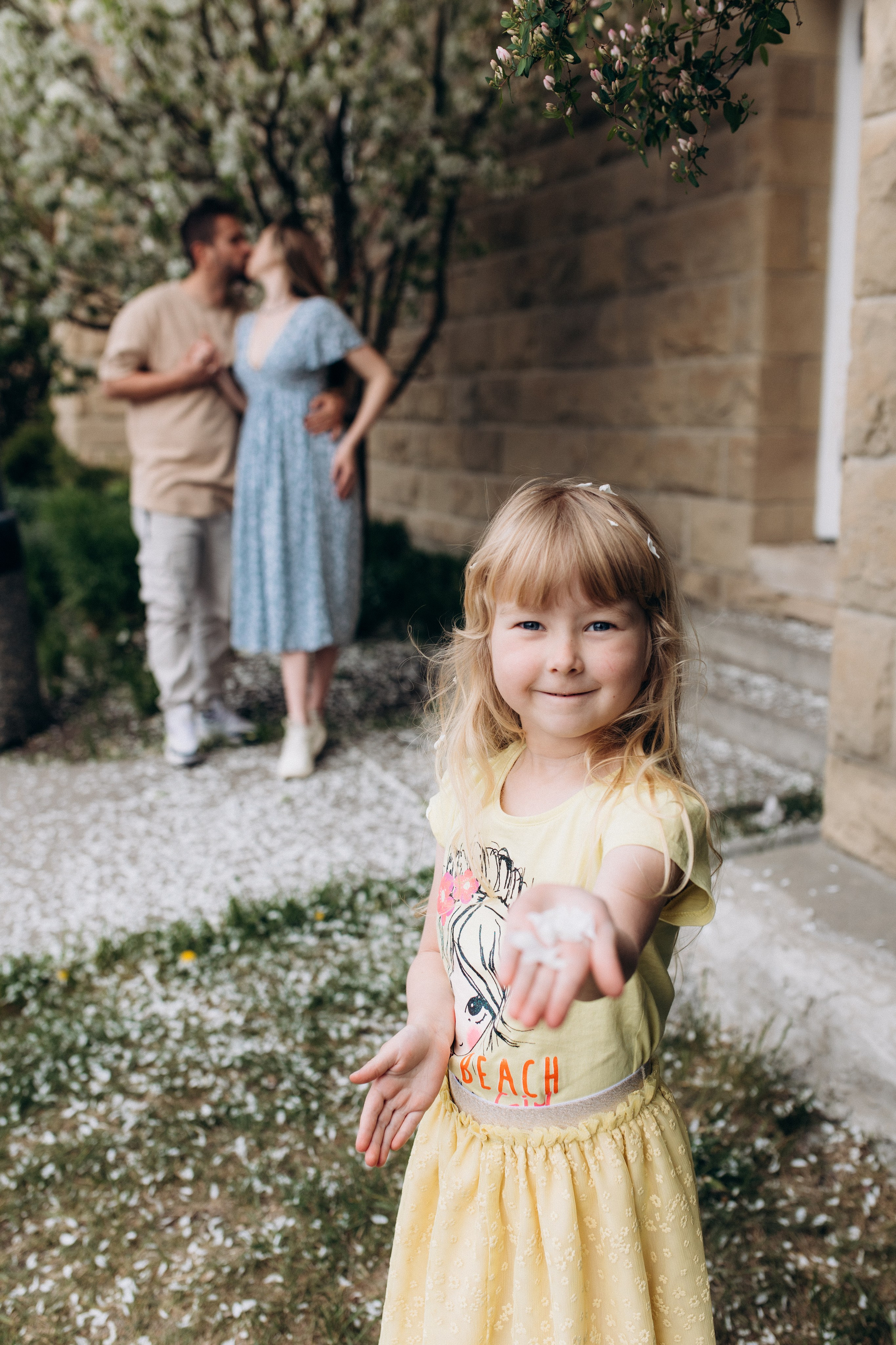 Blooming Spring. Wedding and family photographer in Calgary