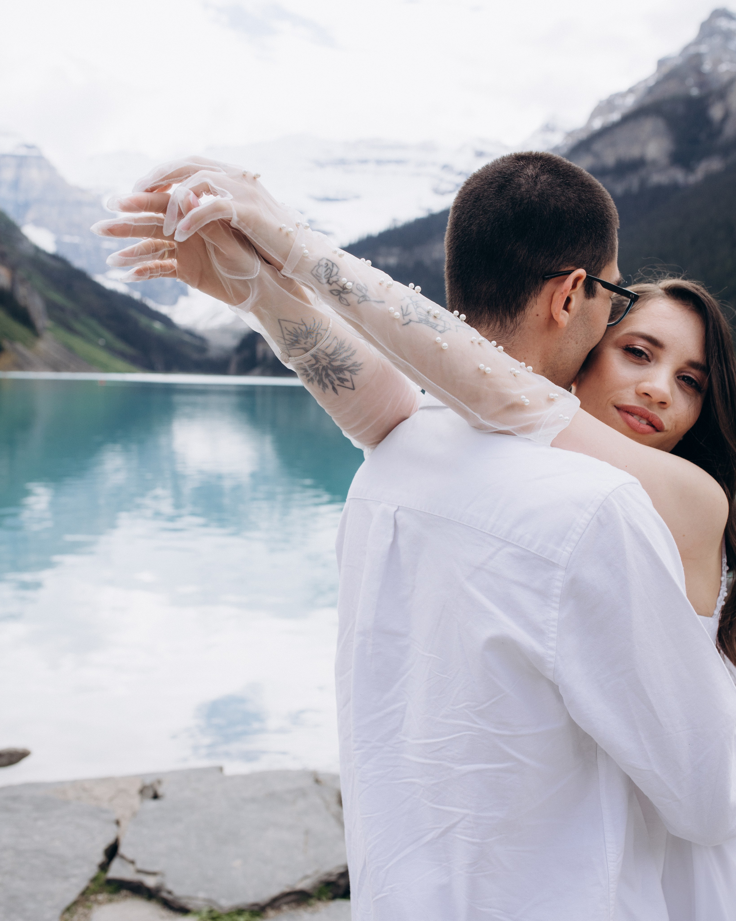 Olha & Ali. Wedding and family photographer in Calgary