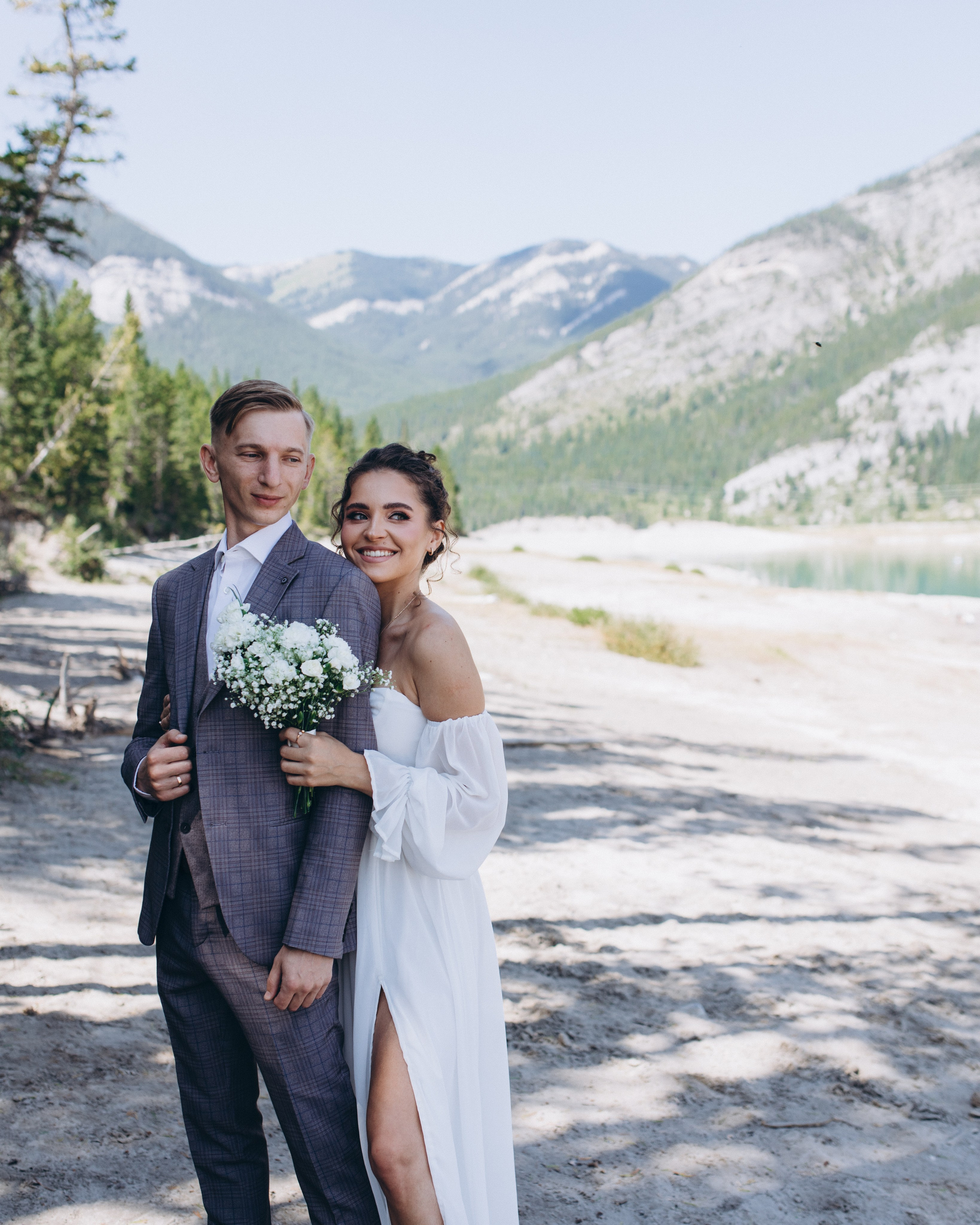 Nastya & Oleh. Wedding and family photographer in Calgary