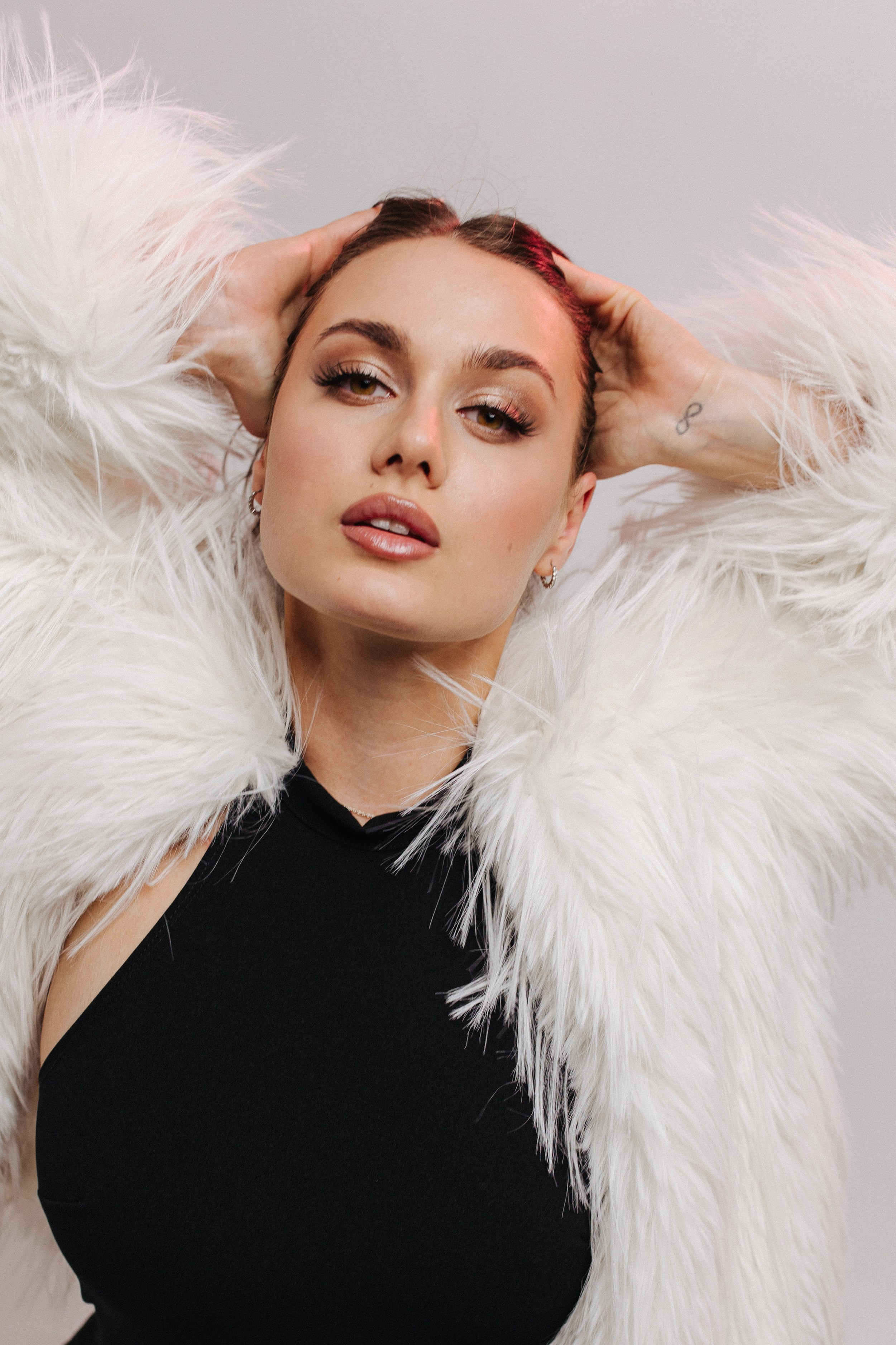 Portreit. Wedding and family photographer in Calgary