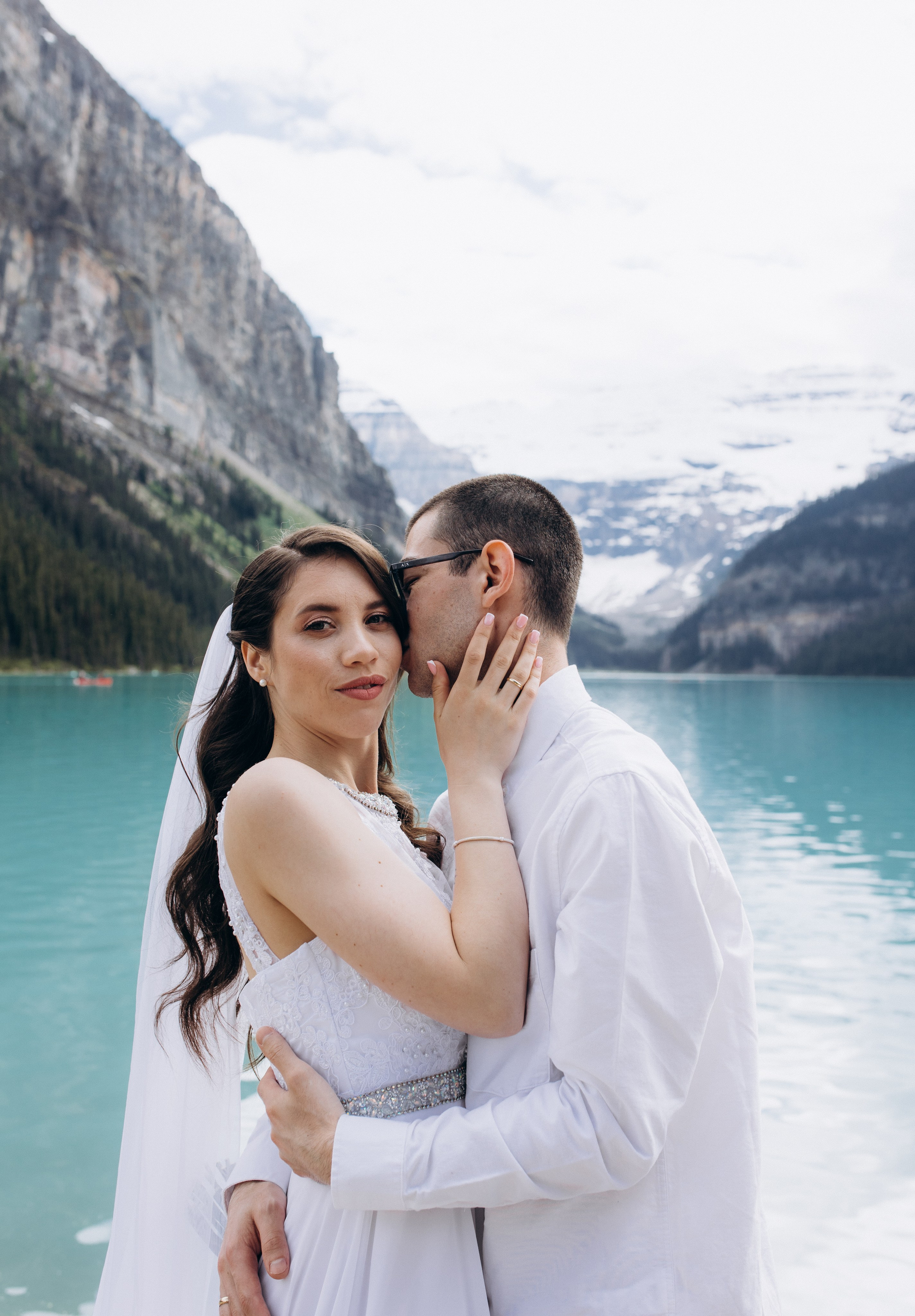 Olha & Ali. Wedding and family photographer in Calgary