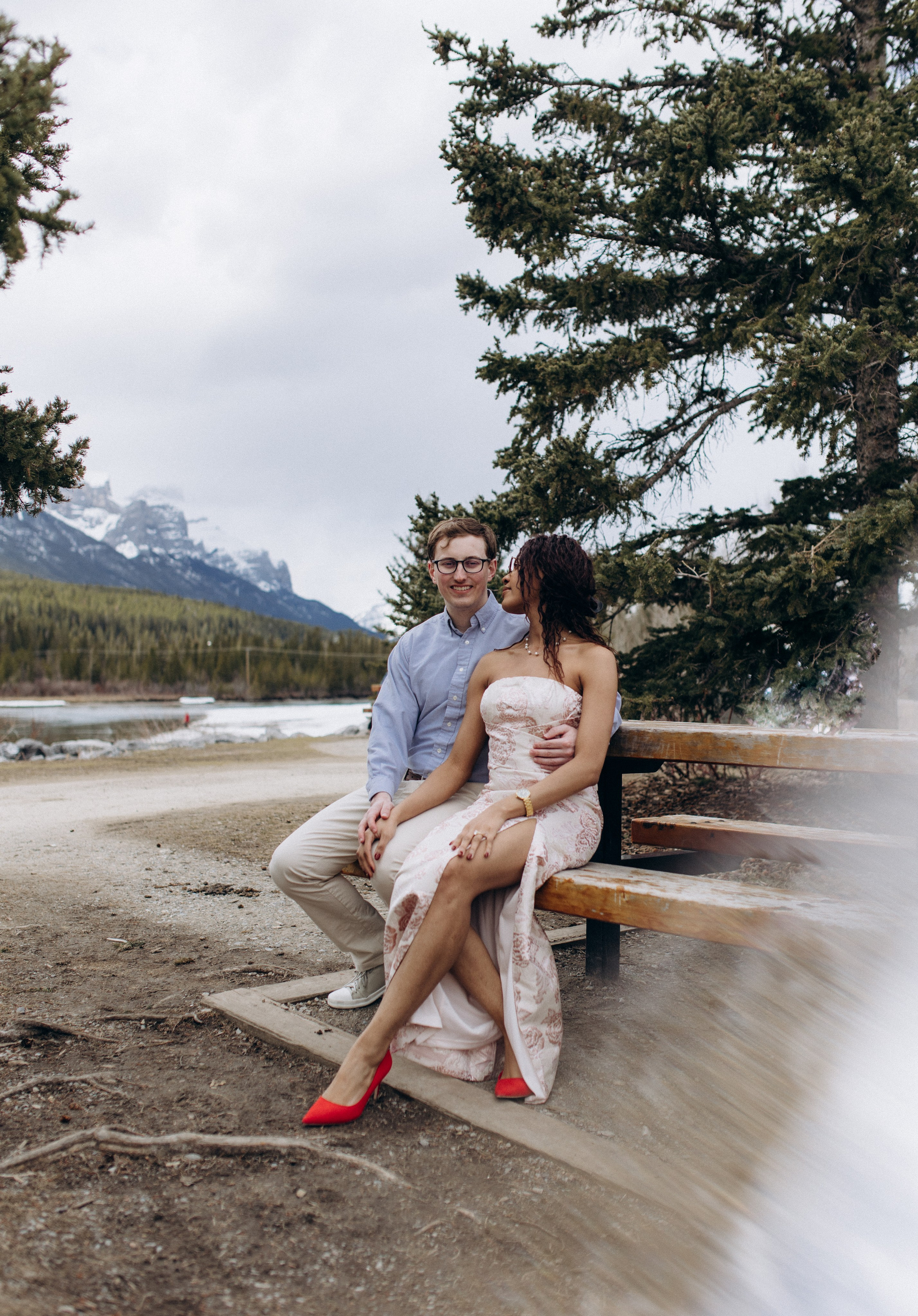 Canmore. Wedding and family photographer in Calgary