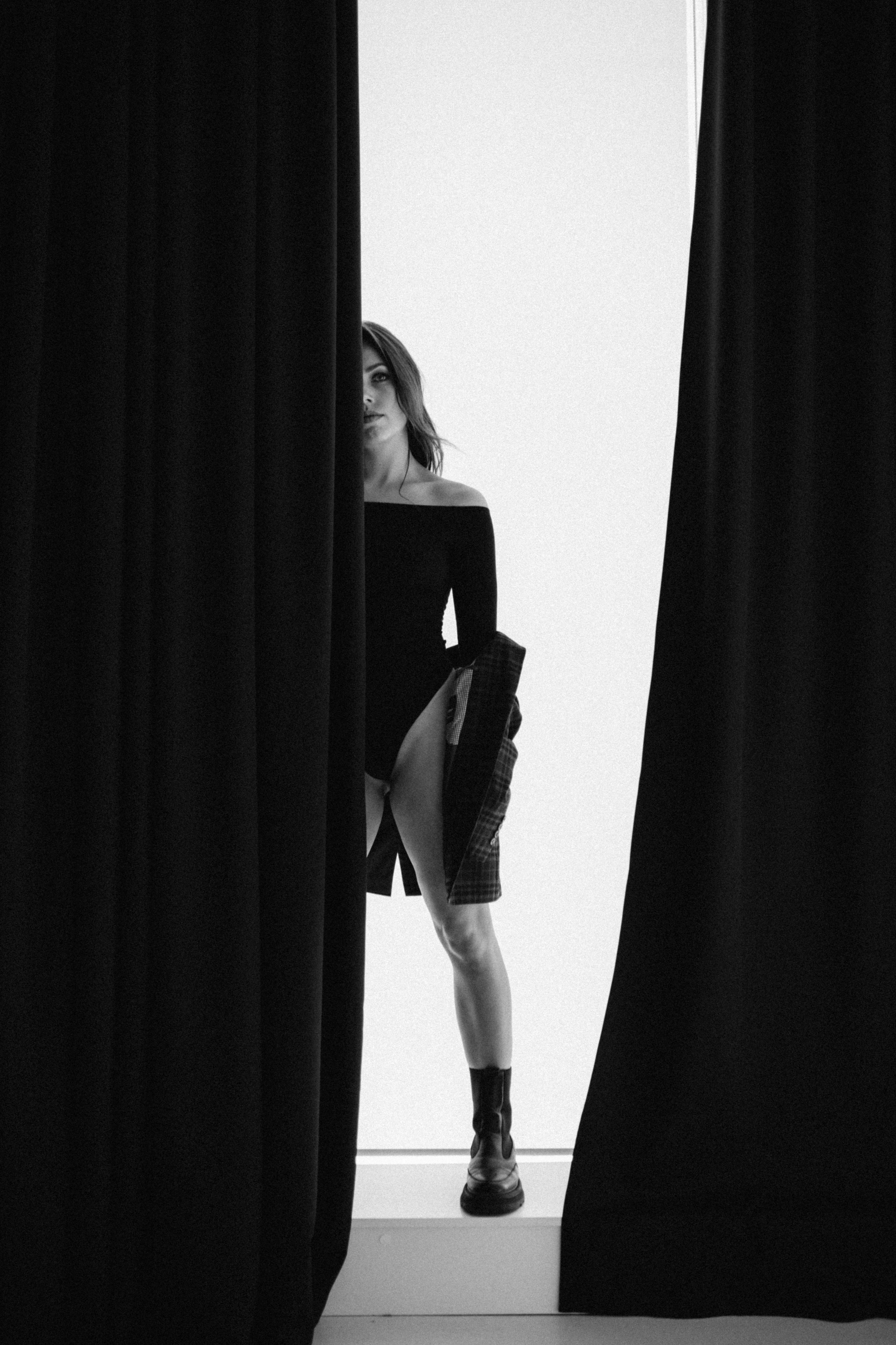 Portreit. Wedding and family photographer in Calgary