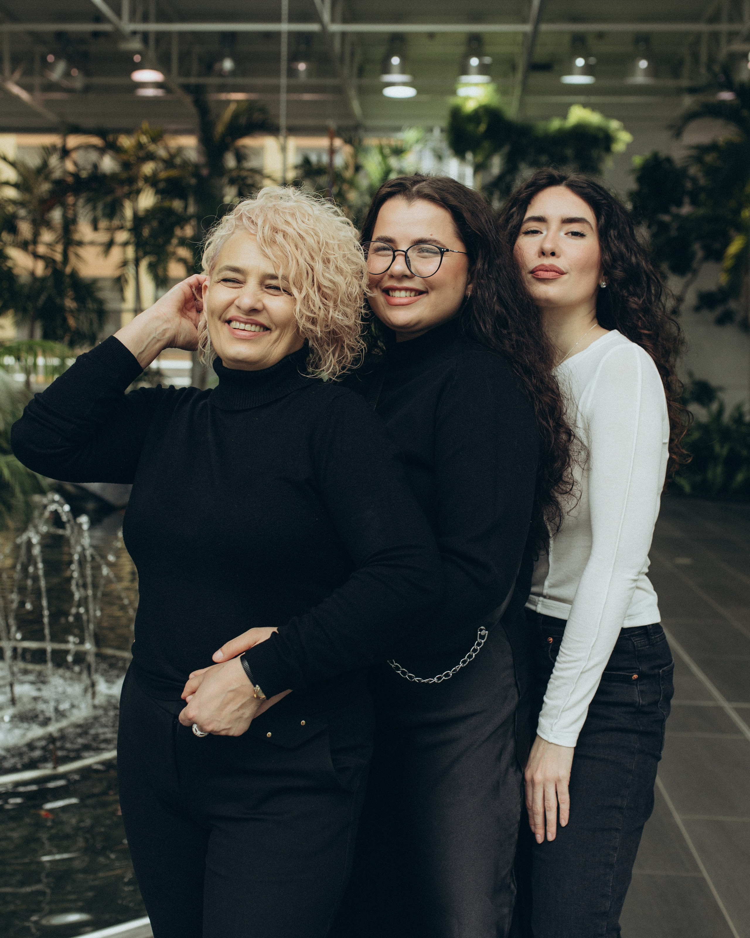 Family. Wedding and family photographer in Calgary