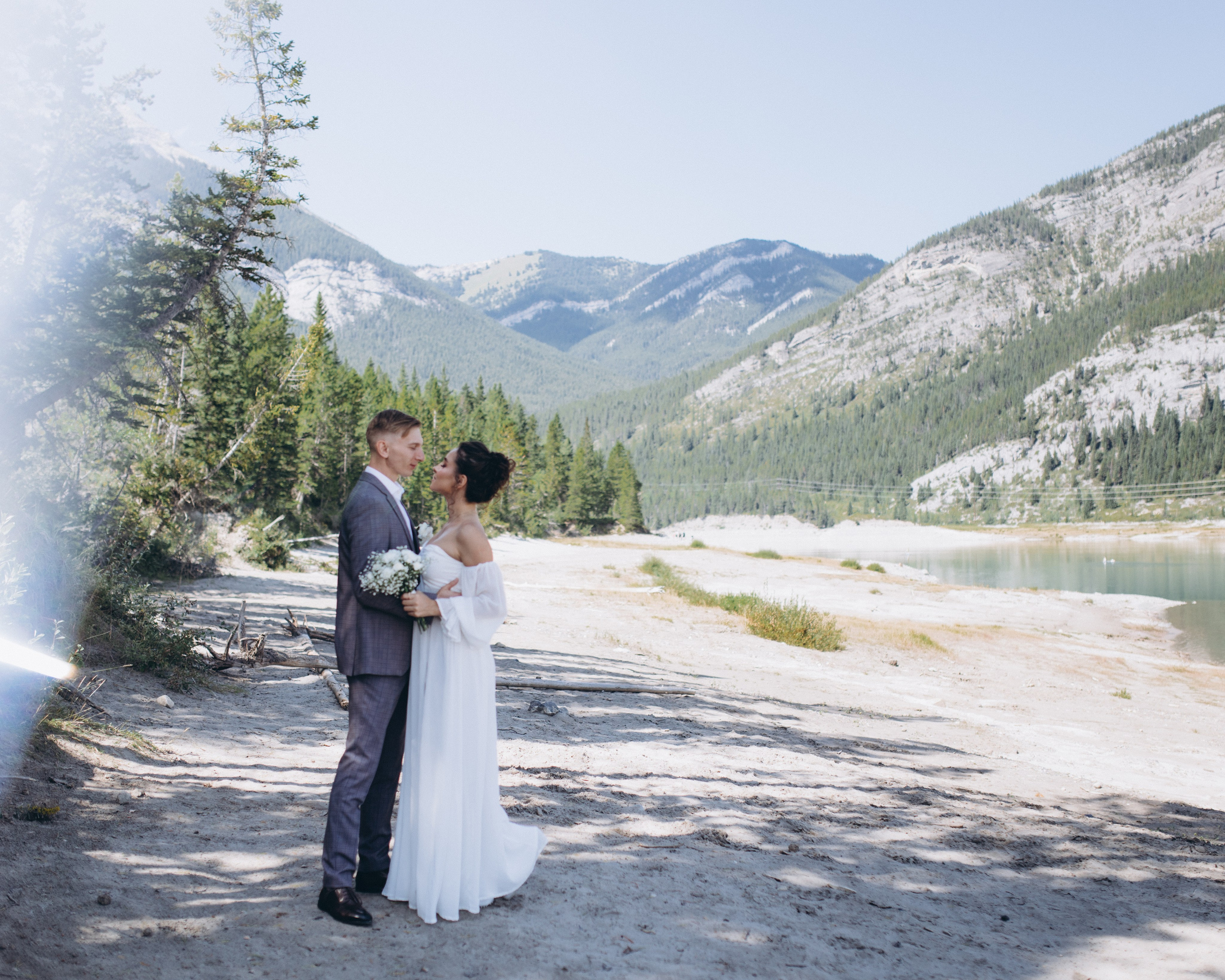 Nastya & Oleh. Wedding and family photographer in Calgary