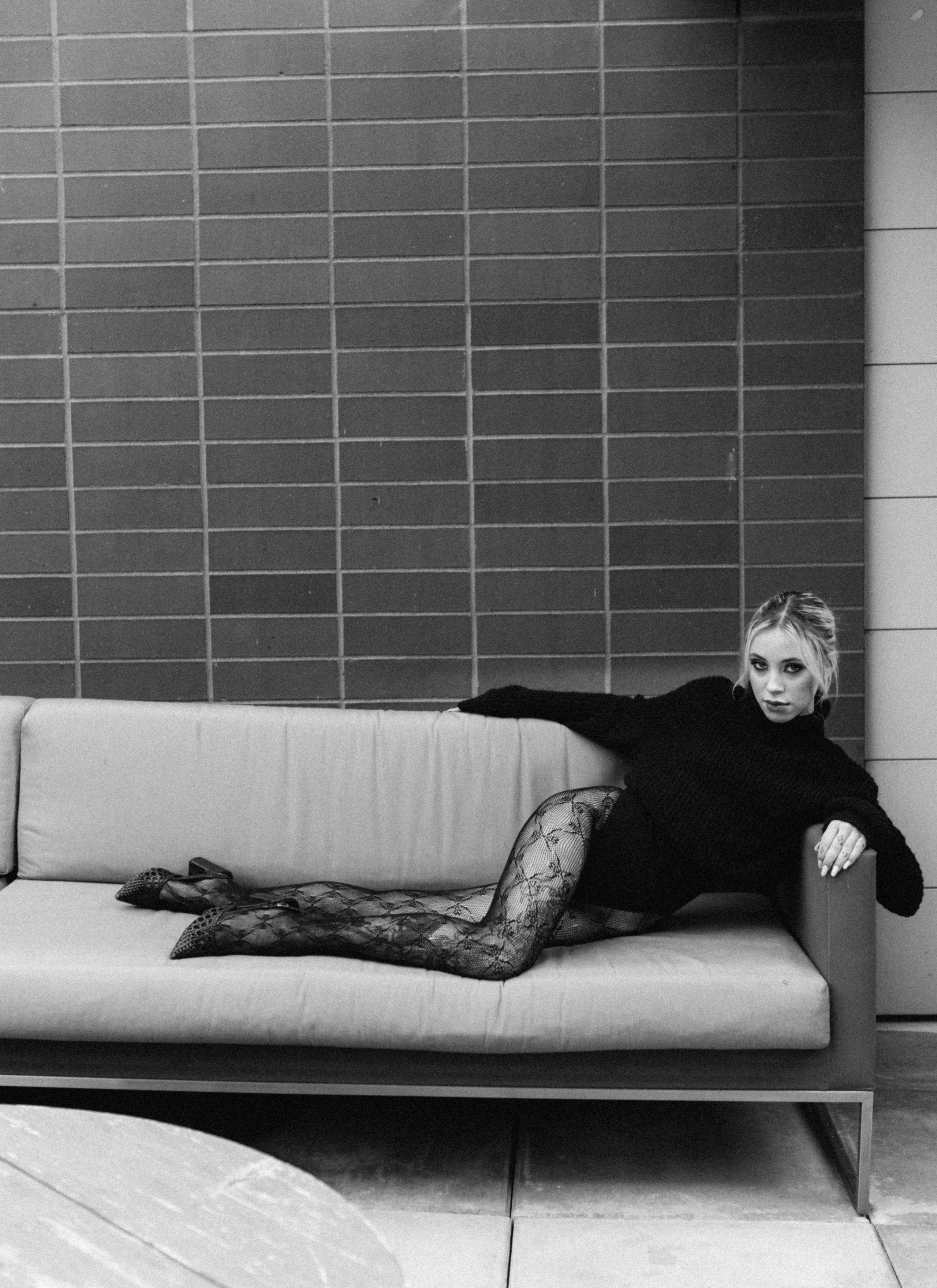 Kamila. Wedding and family photographer in Calgary