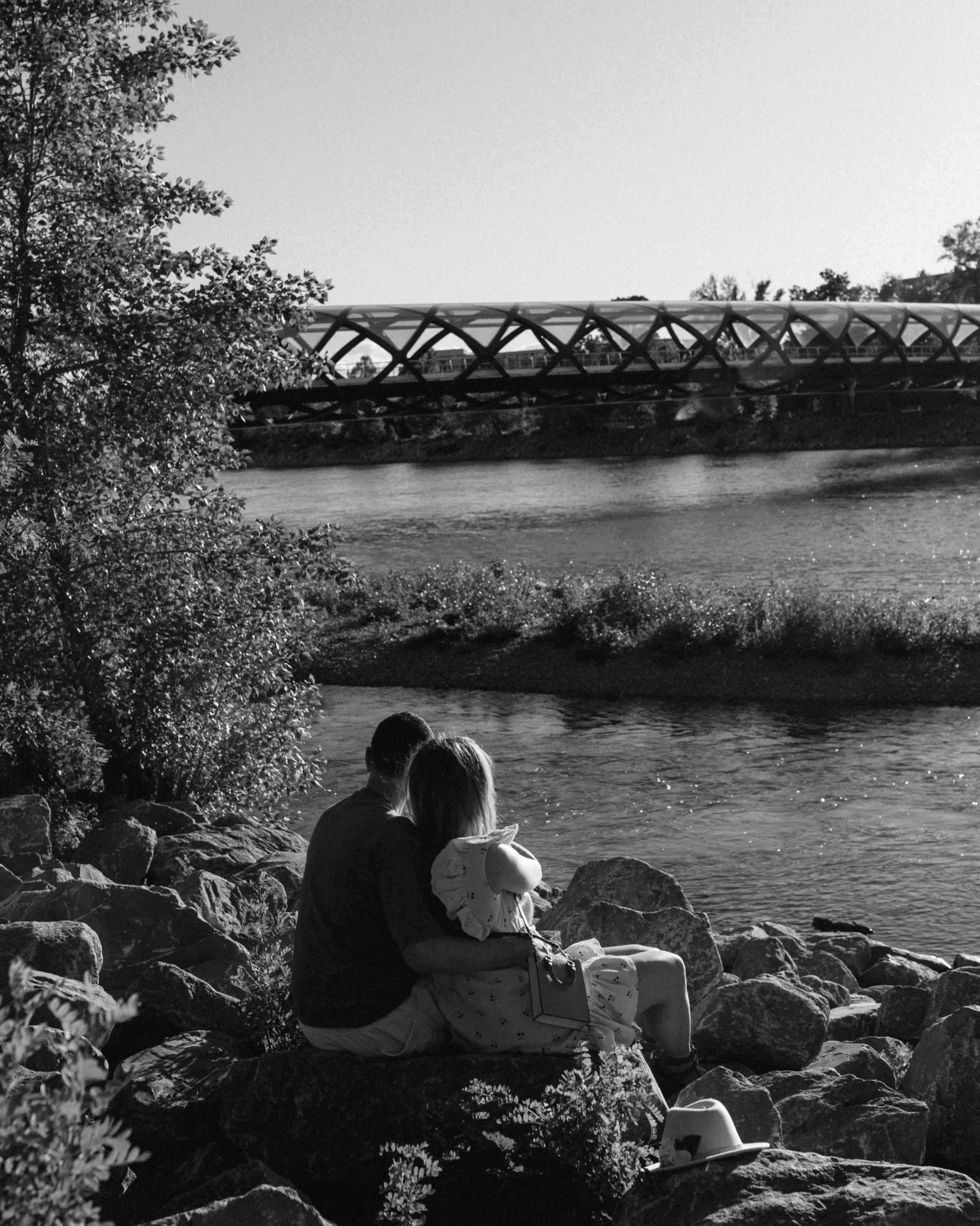 Alina family. Wedding and family photographer in Calgary