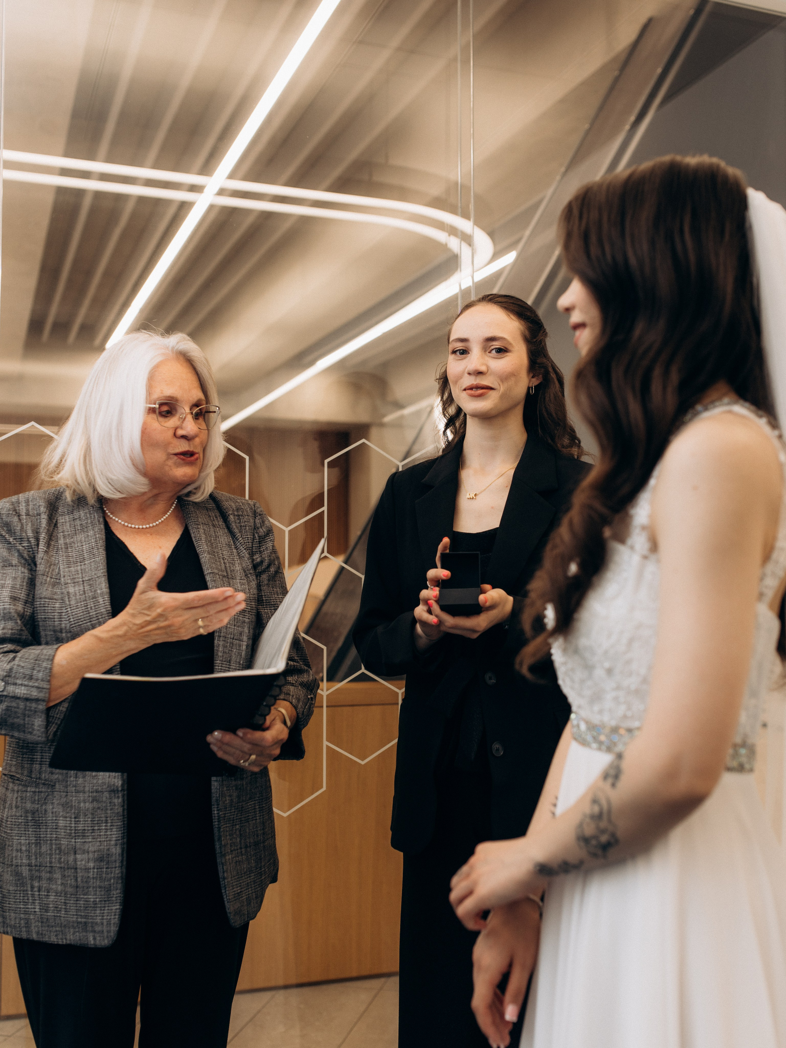 Olha & Ali. Wedding and family photographer in Calgary