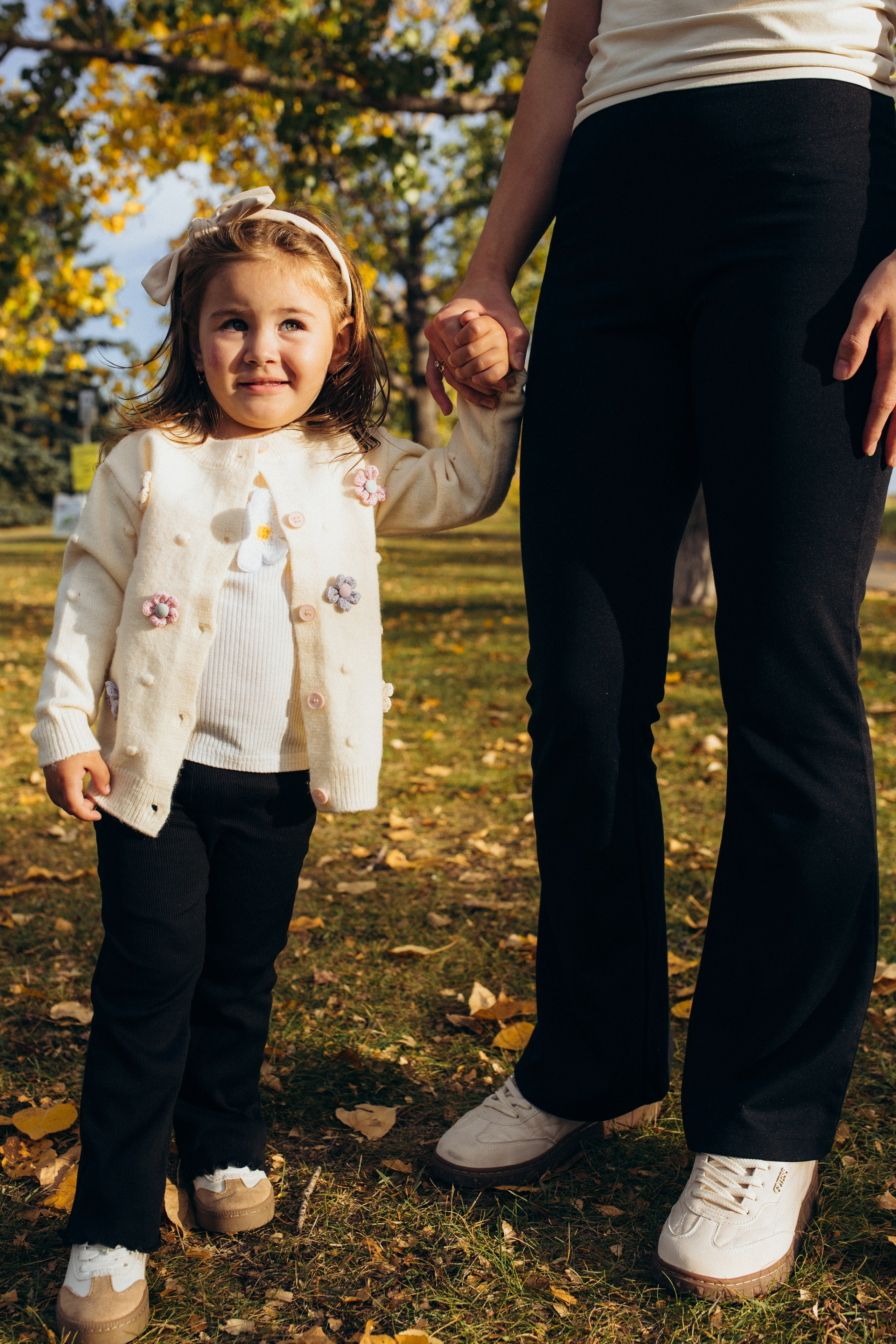 Autumn Warmth in Every Frame. Wedding and family photographer in Calgary