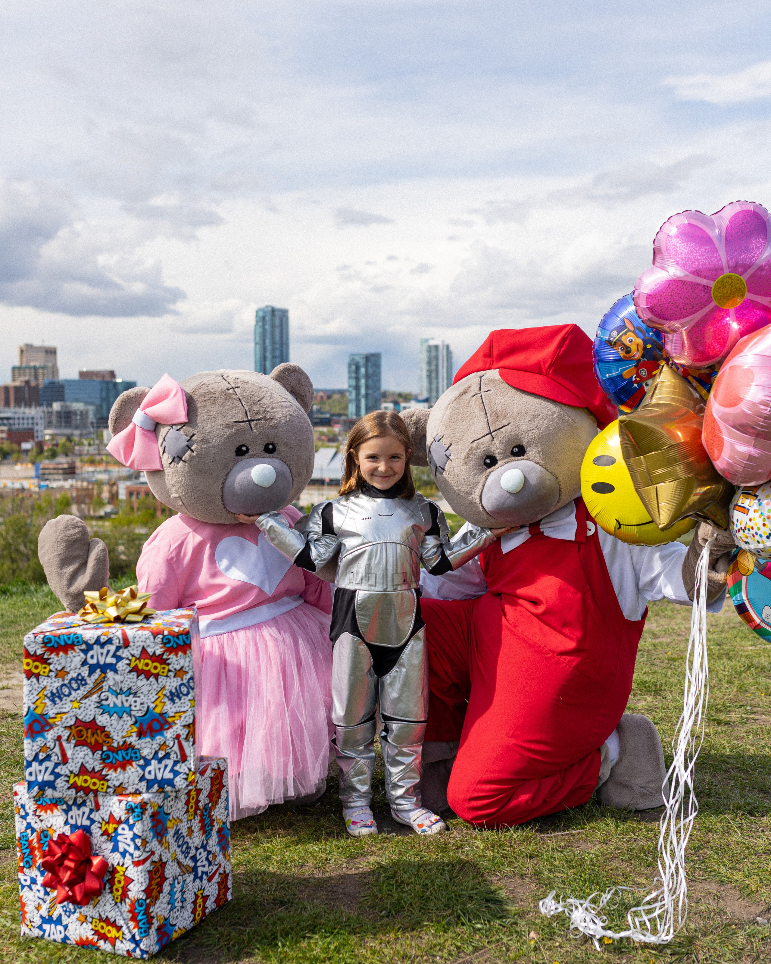 Joy. Wedding and family photographer in Calgary
