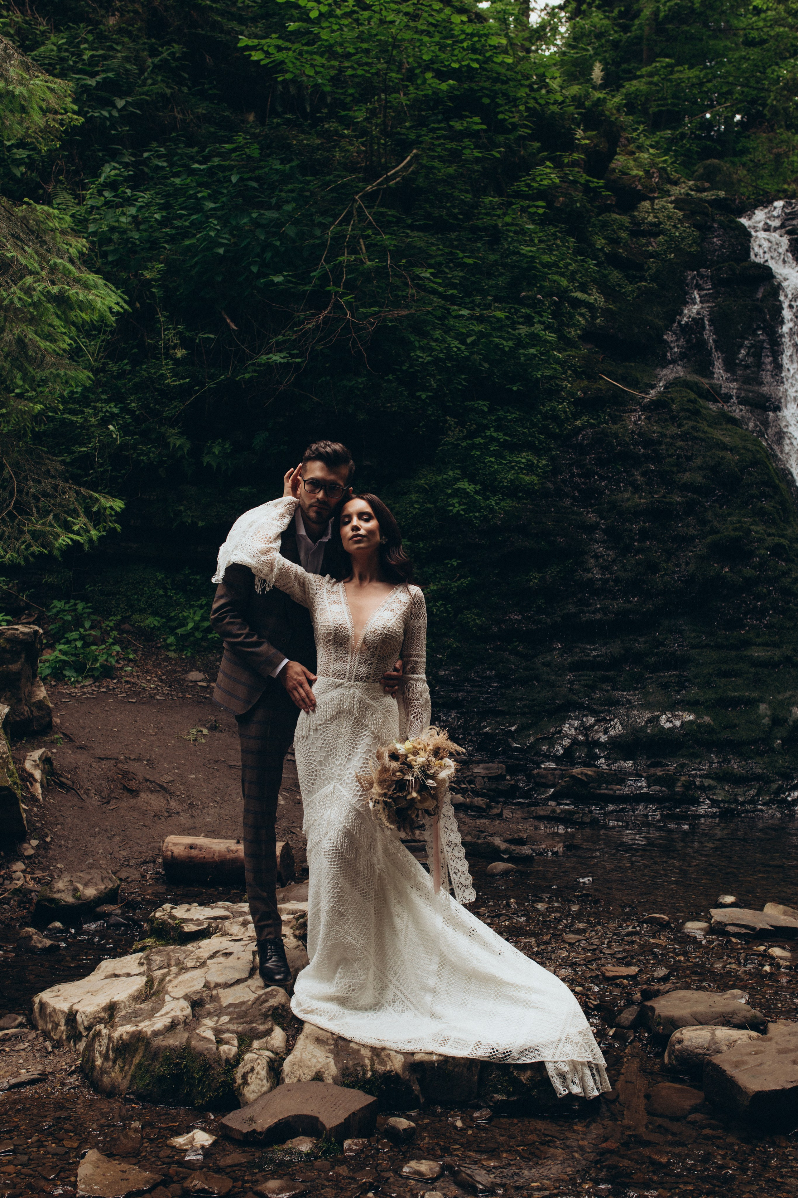 MK. Wedding and family photographer in Calgary