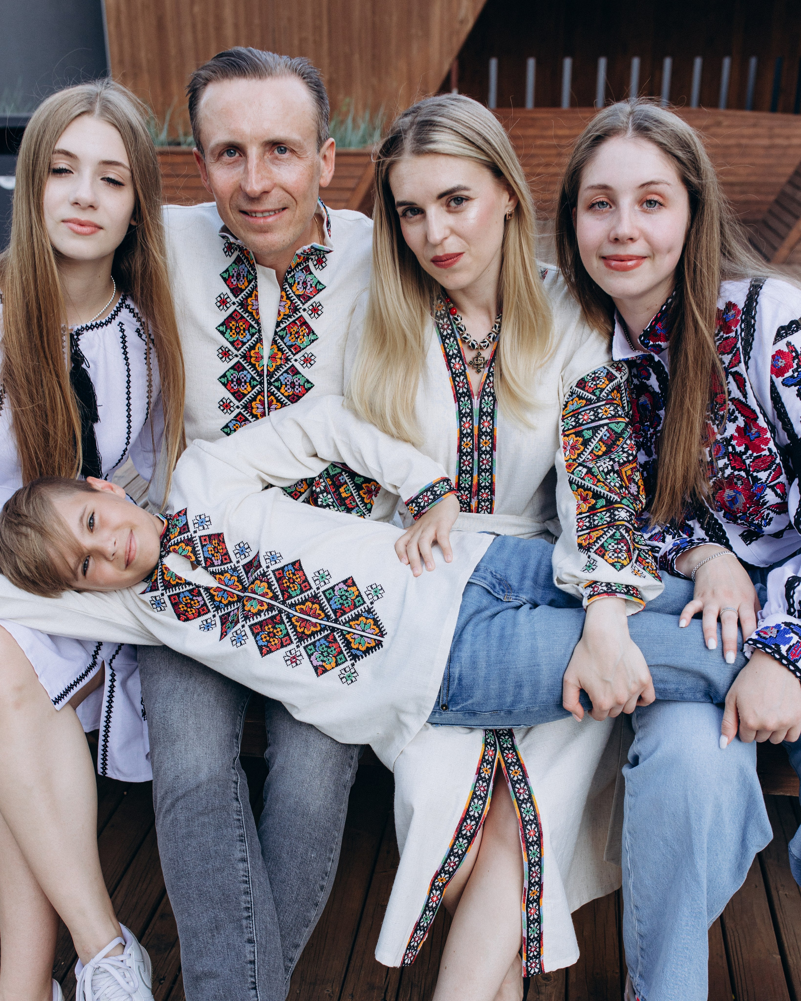 Family 2. Wedding and family photographer in Calgary