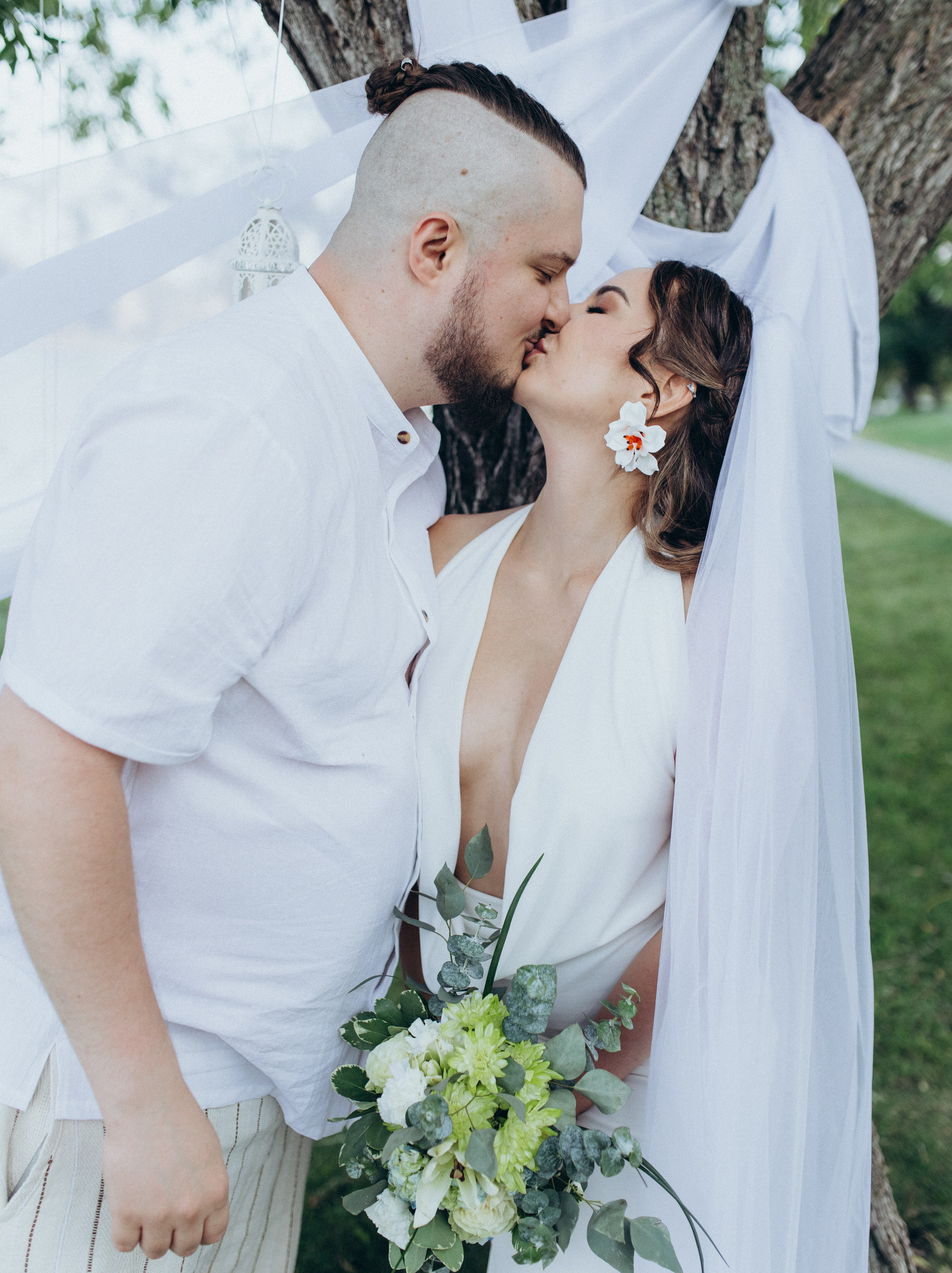 …. Wedding and family photographer in Calgary