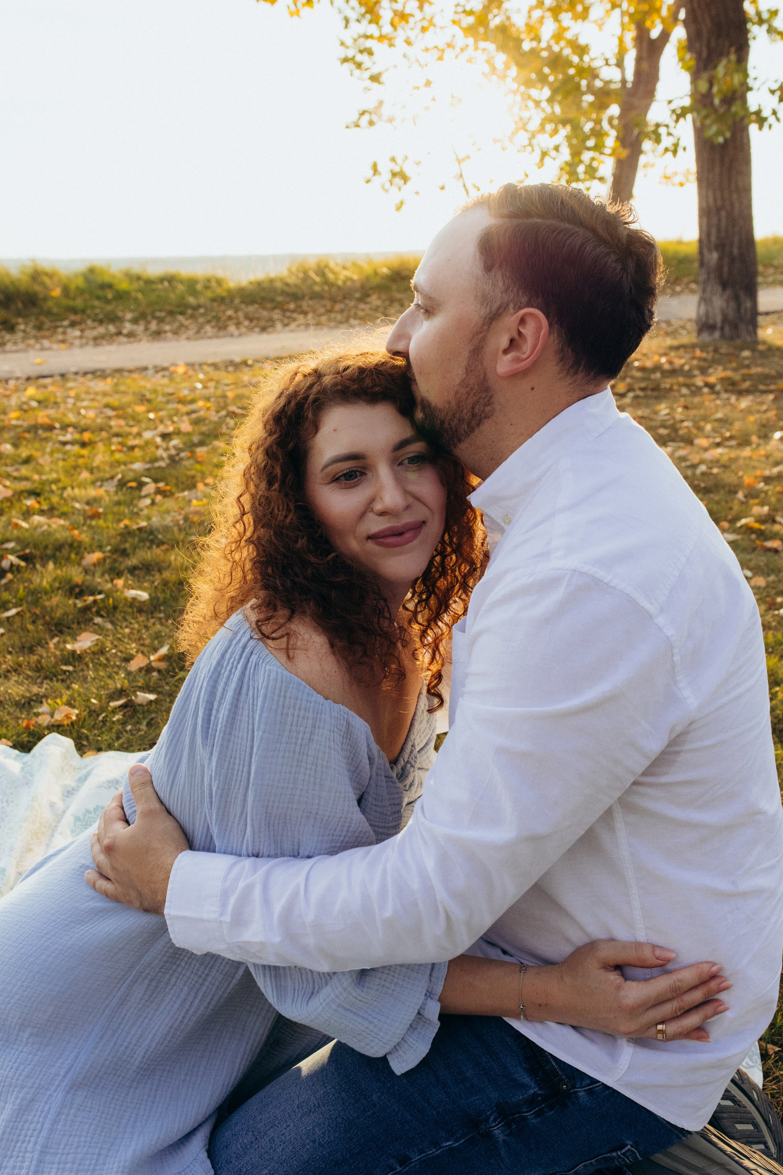 Autumn, Love Story. Wedding and family photographer in Calgary