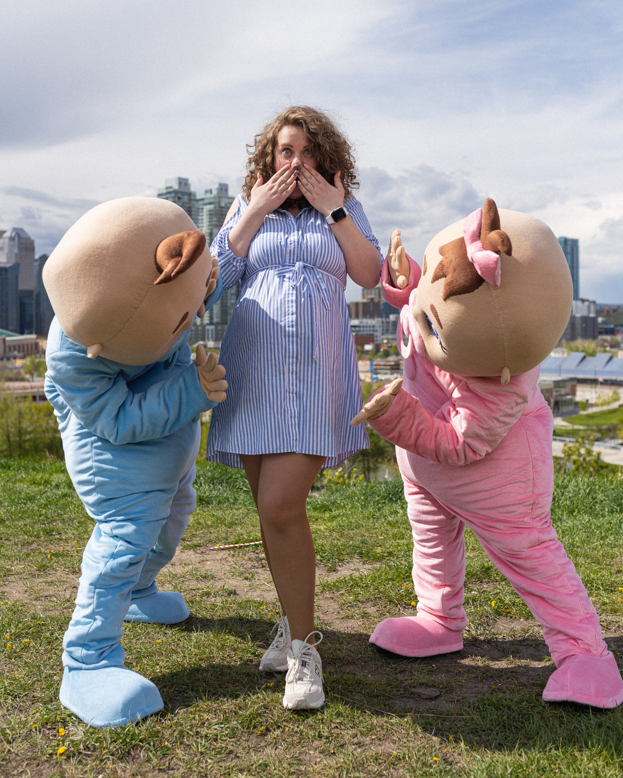 Joy. Wedding and family photographer in Calgary