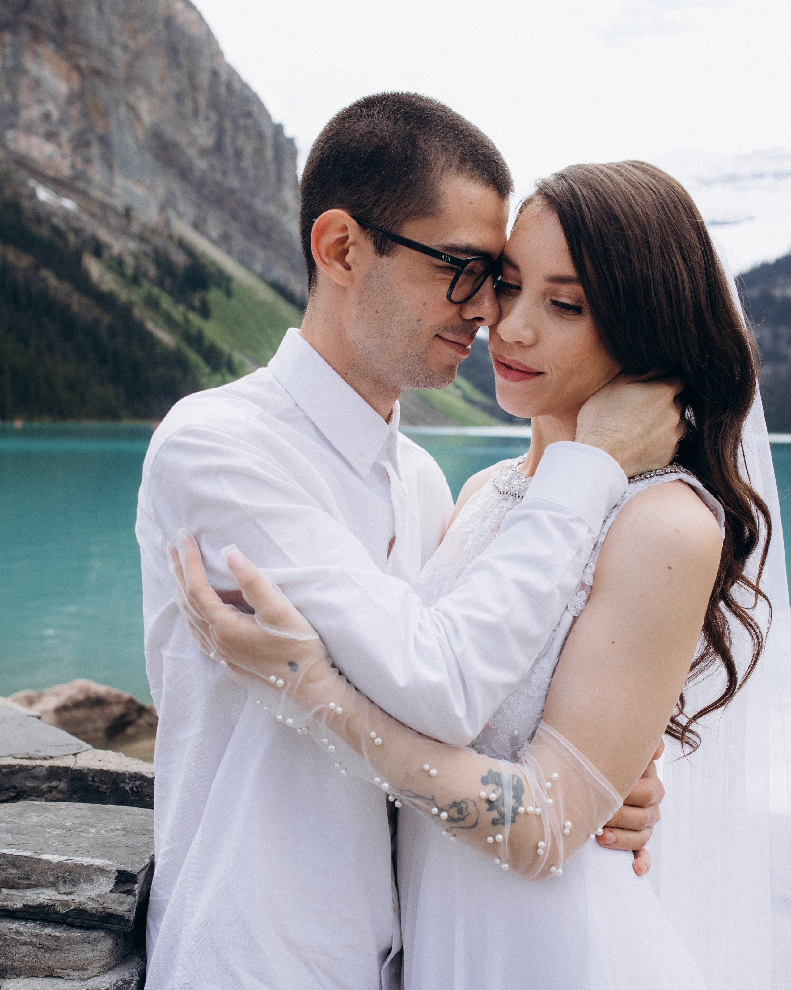 Olha & Ali. Wedding and family photographer in Calgary