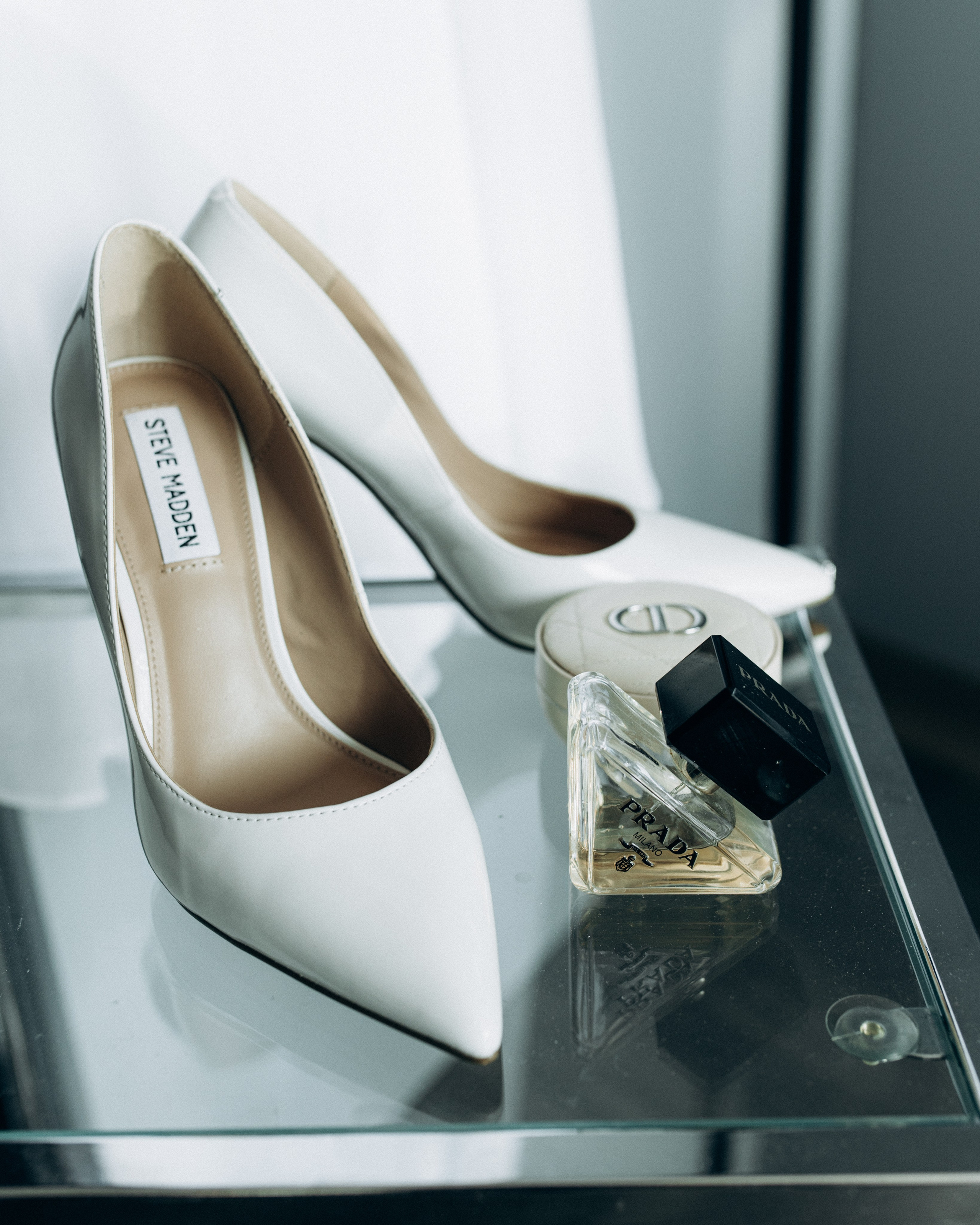 Olha & Ali. Wedding and family photographer in Calgary