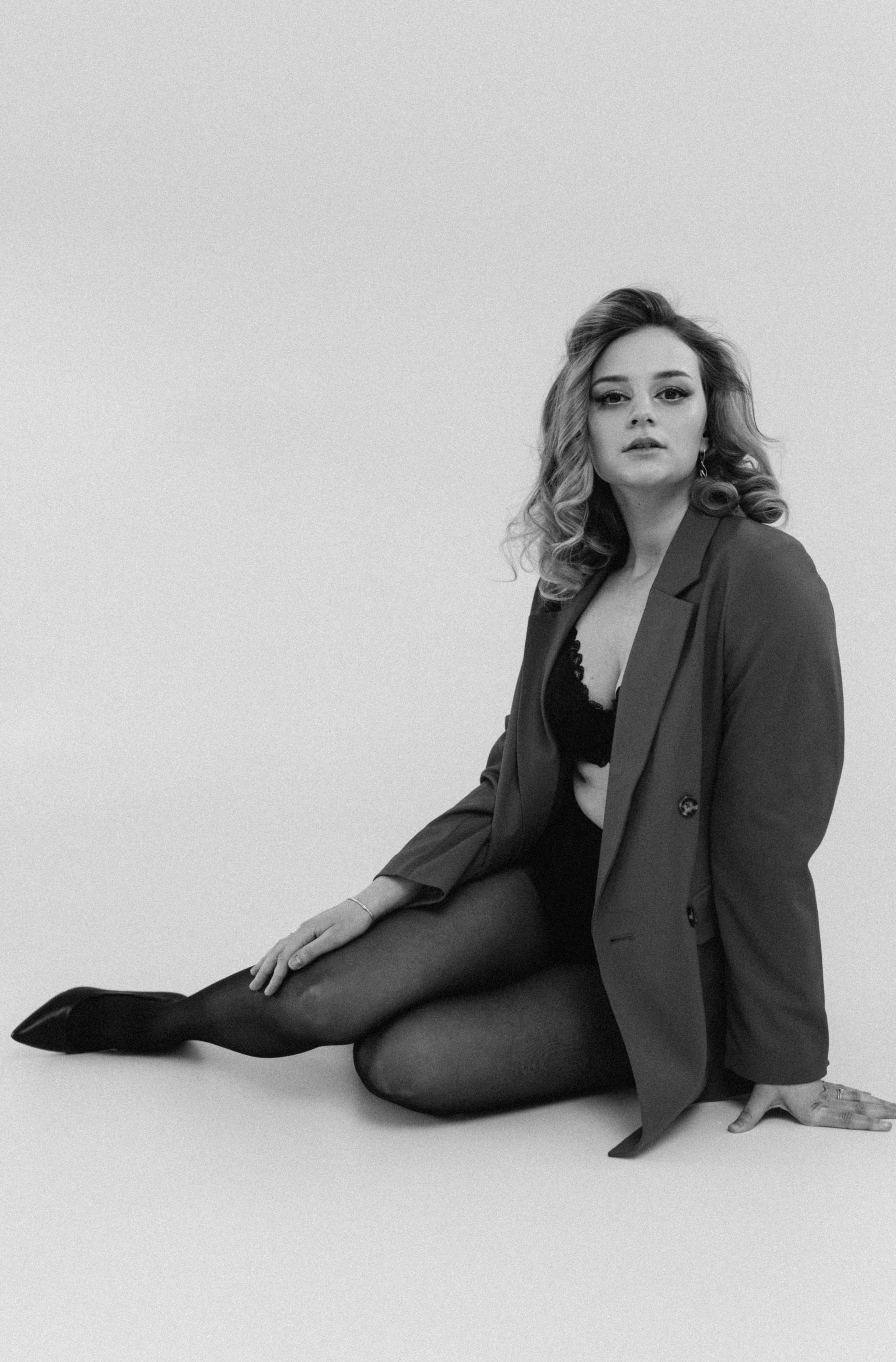 Angelina. Wedding and family photographer in Calgary