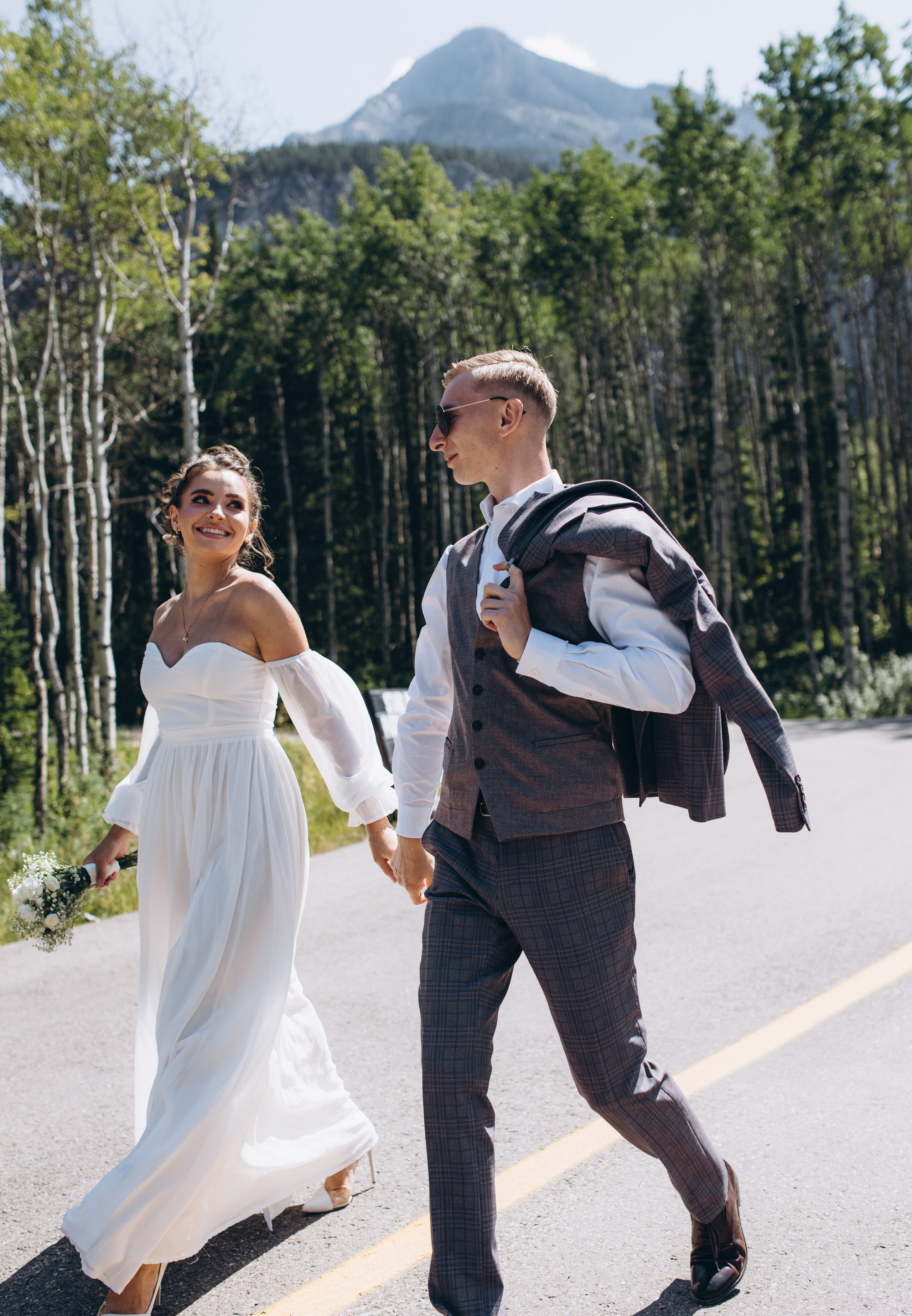 Nastya & Oleh. Wedding and family photographer in Calgary