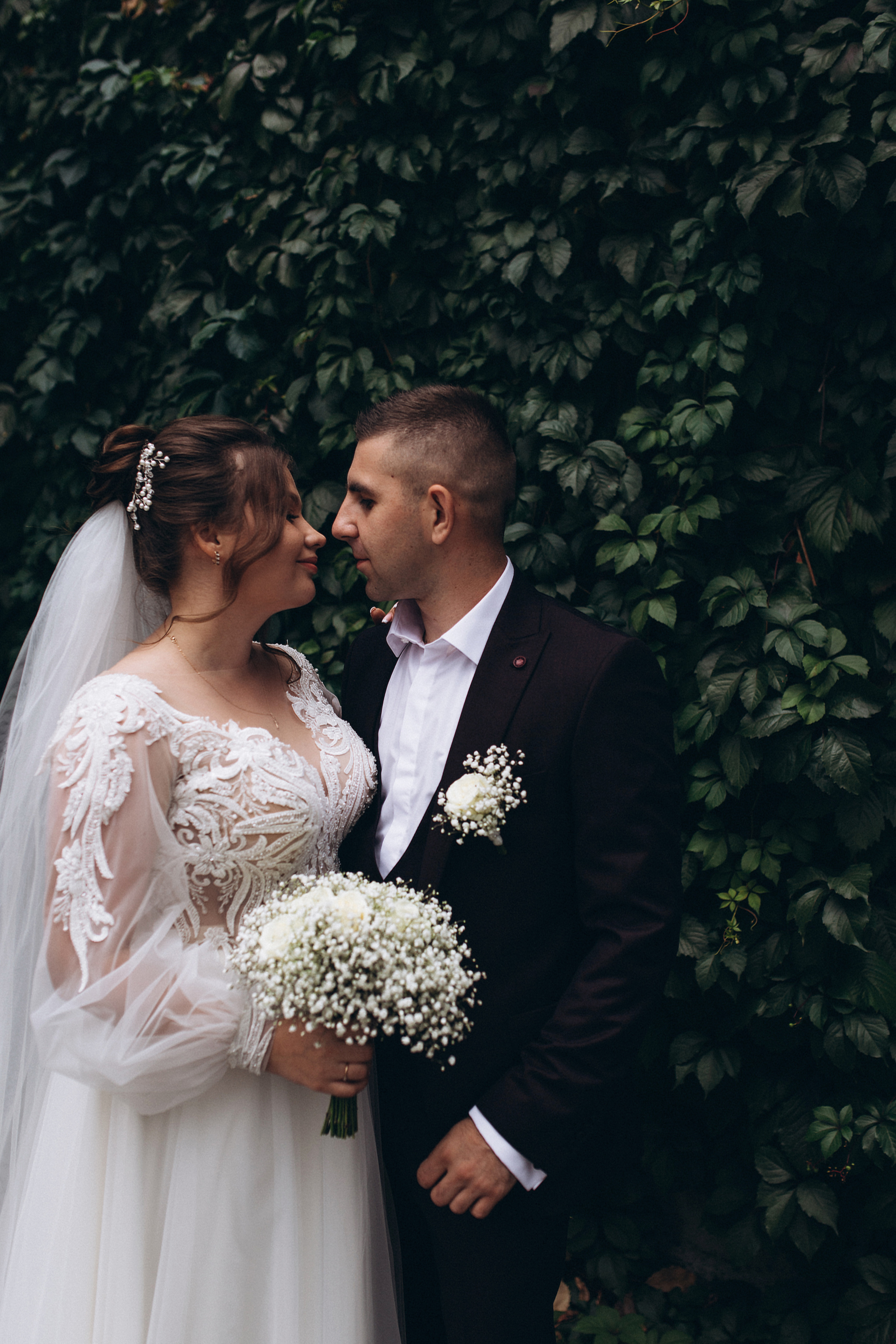 Natasha and Valik. Wedding and family photographer in Calgary