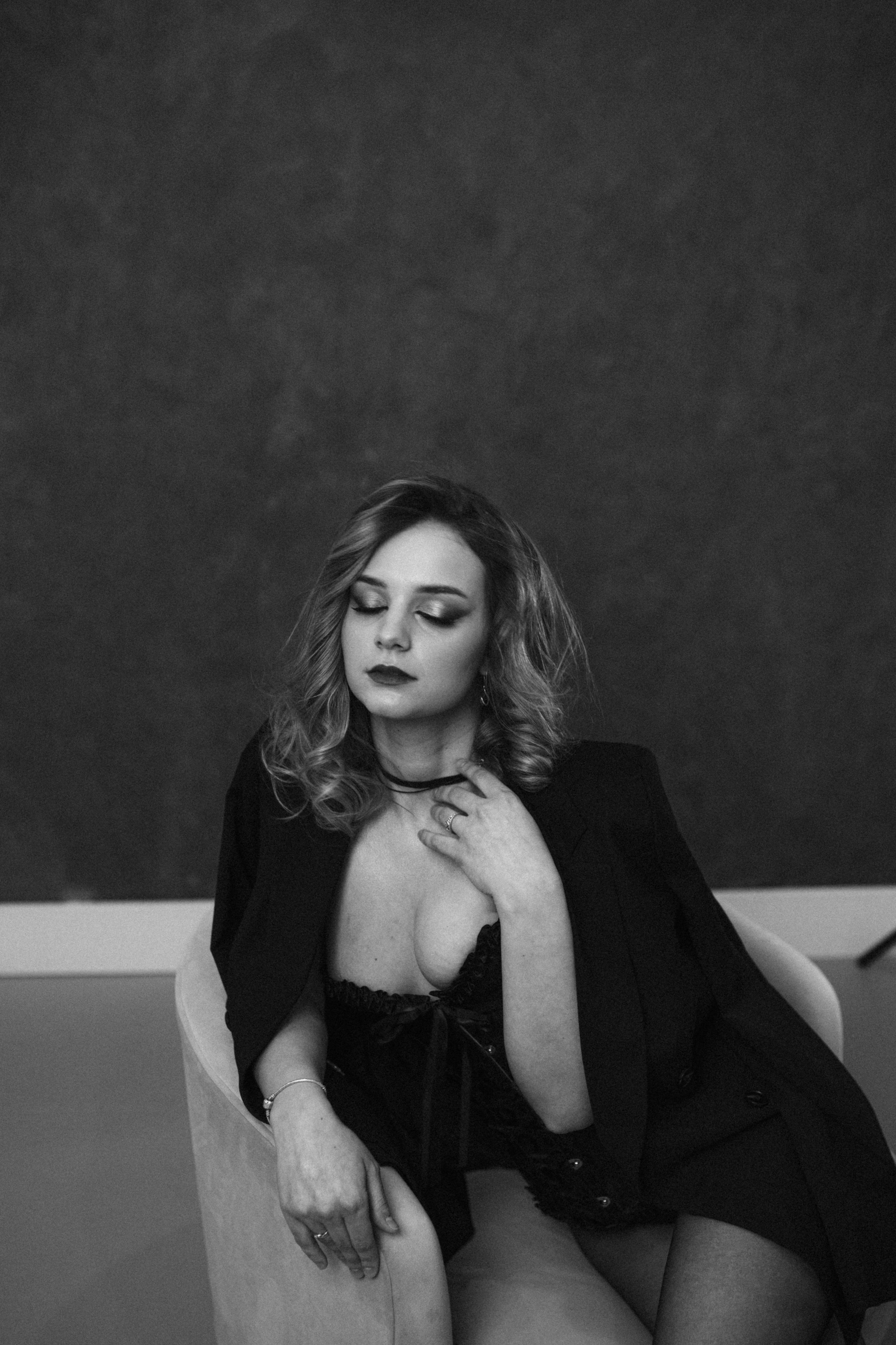 Angelina. Wedding and family photographer in Calgary