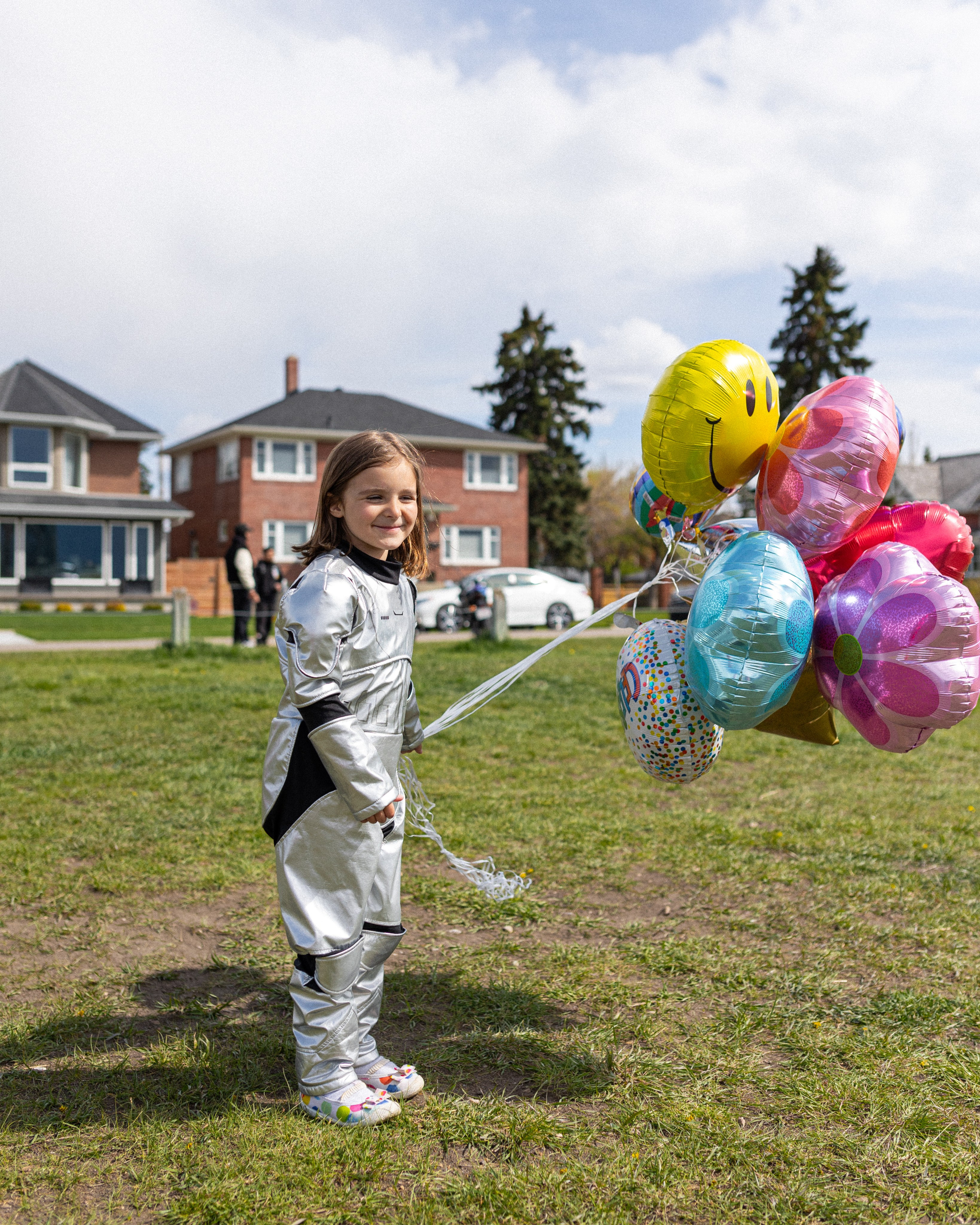 Joy. Wedding and family photographer in Calgary