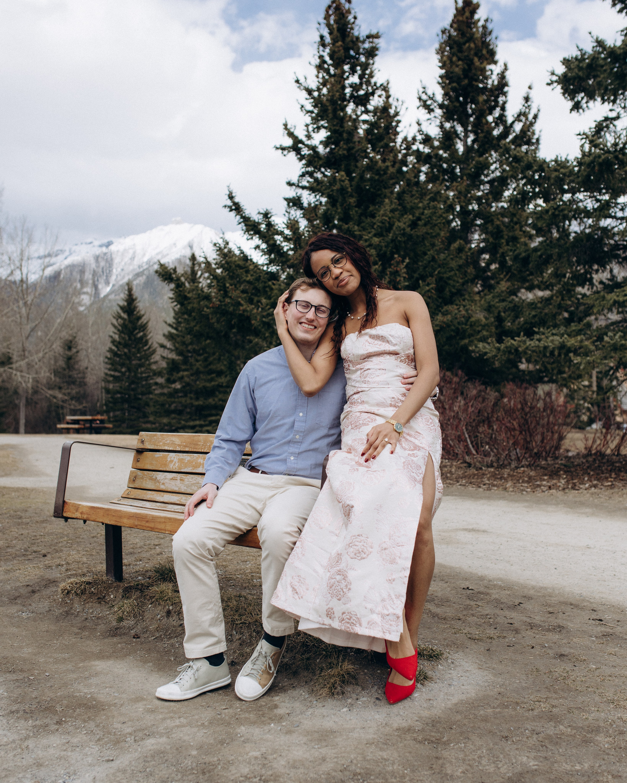 Canmore. Wedding and family photographer in Calgary