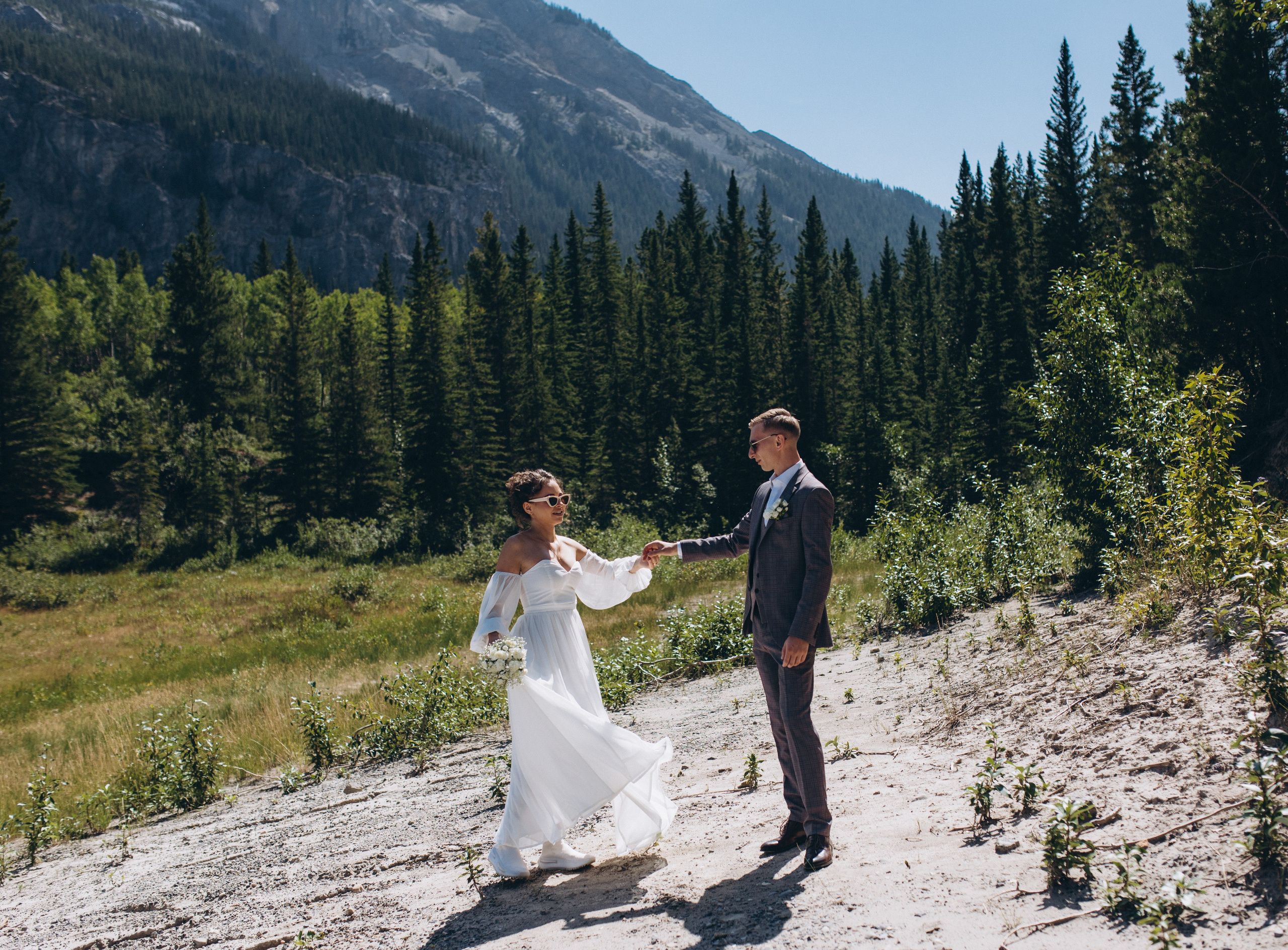 Nastya & Oleh. Wedding and family photographer in Calgary