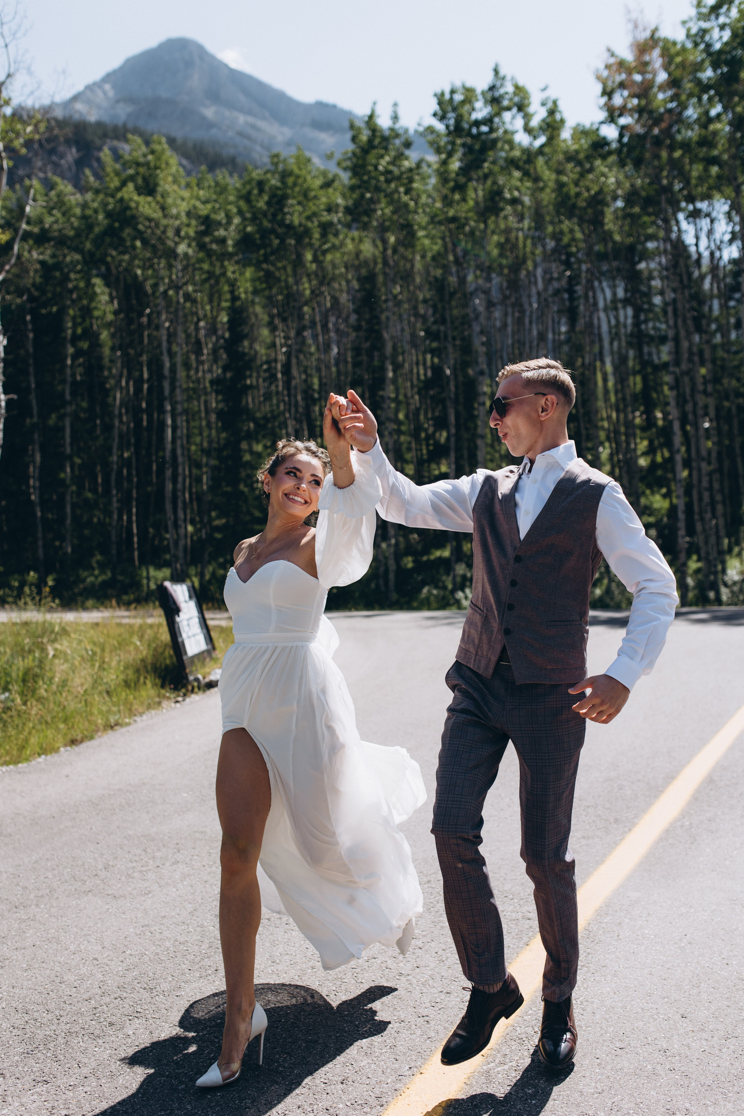 Nastya & Oleh. Wedding and family photographer in Calgary