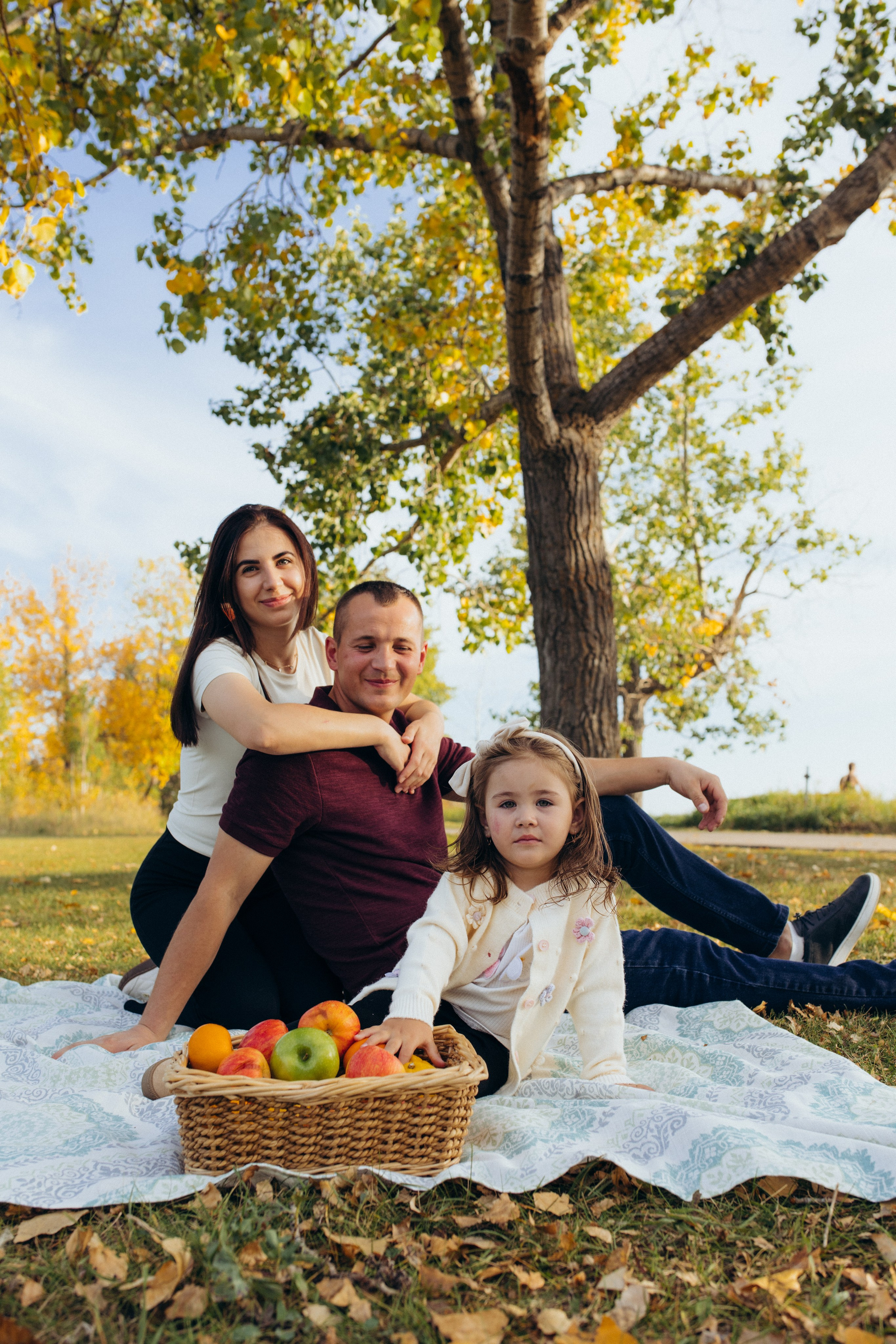 Autumn Warmth in Every Frame. Wedding and family photographer in Calgary