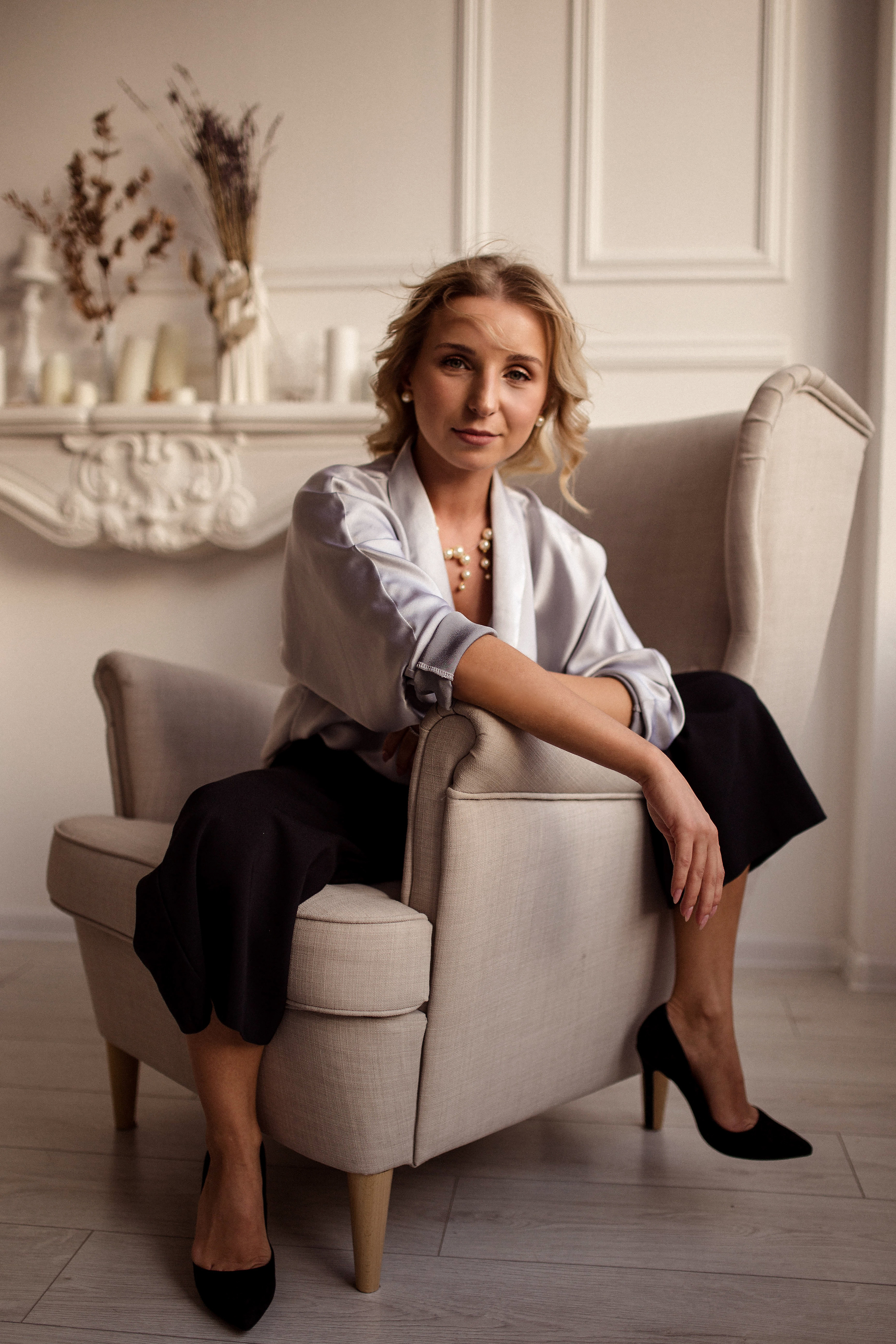 Liza. Wedding and family photographer in Calgary