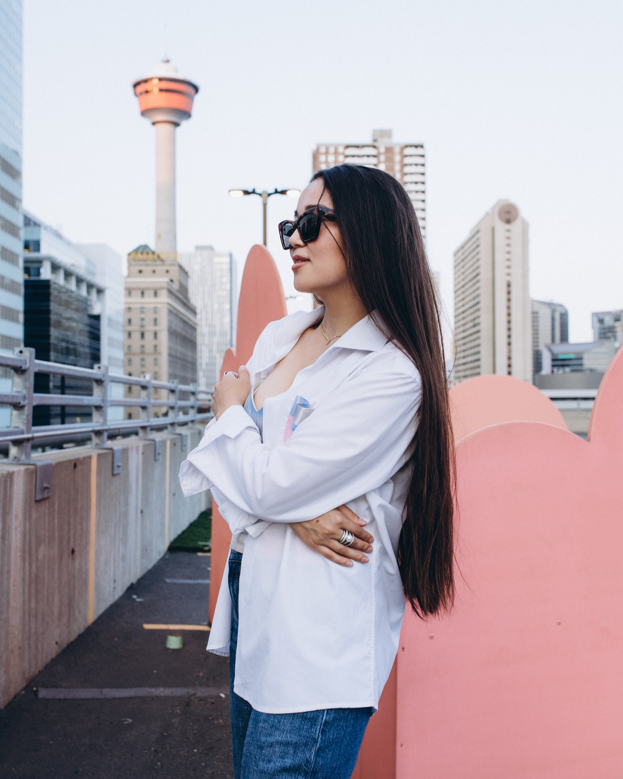 Madina. Wedding and family photographer in Calgary