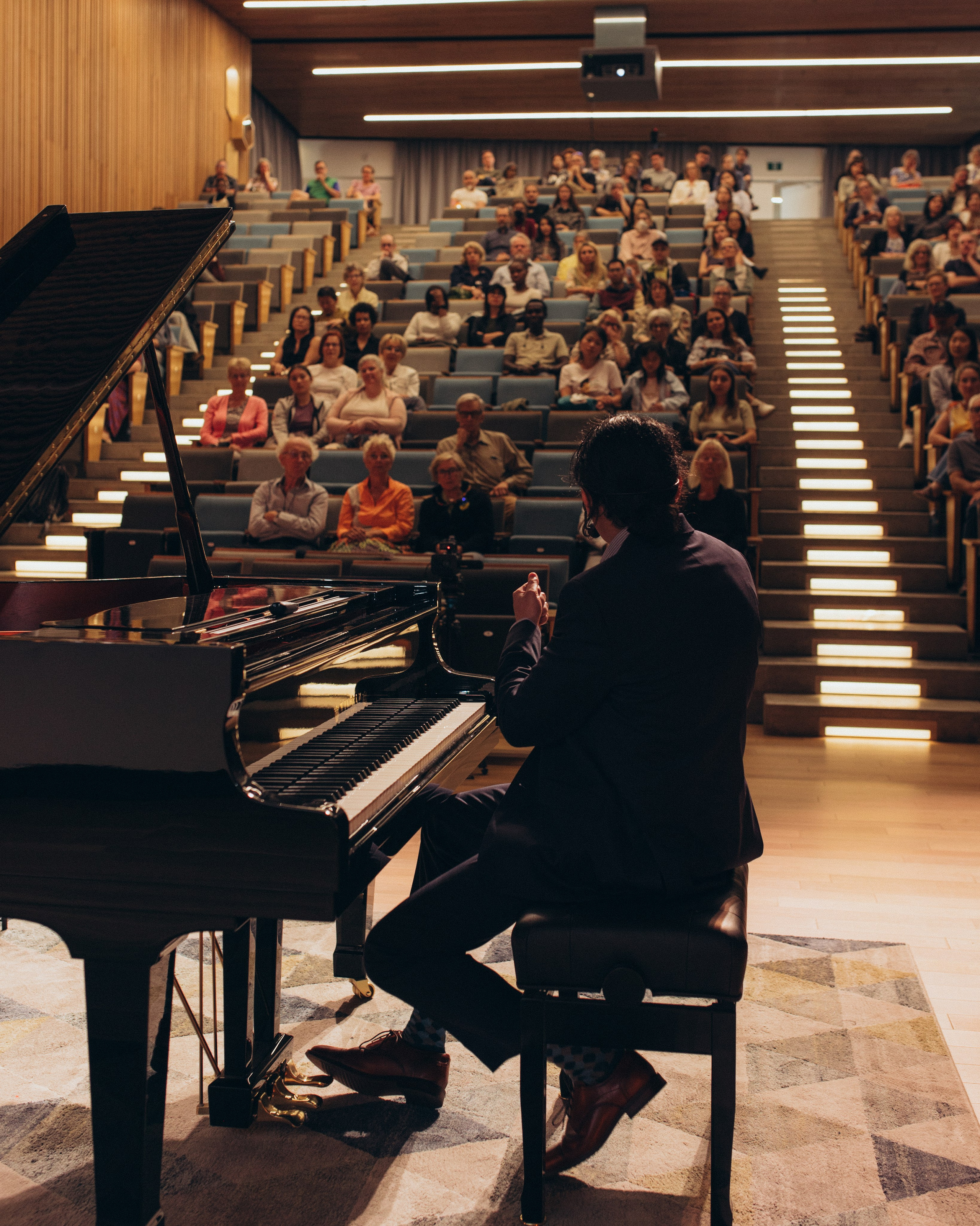 Concert Photography — Music, Light, and Emotion. Wedding and family photographer in Calgary