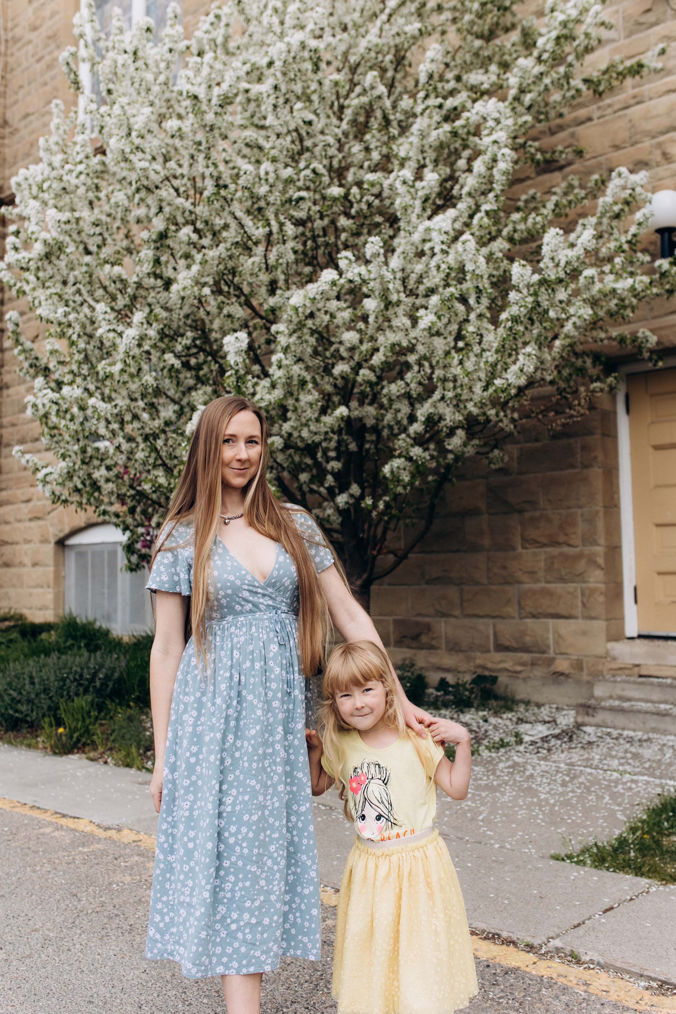 Blooming Spring. Wedding and family photographer in Calgary