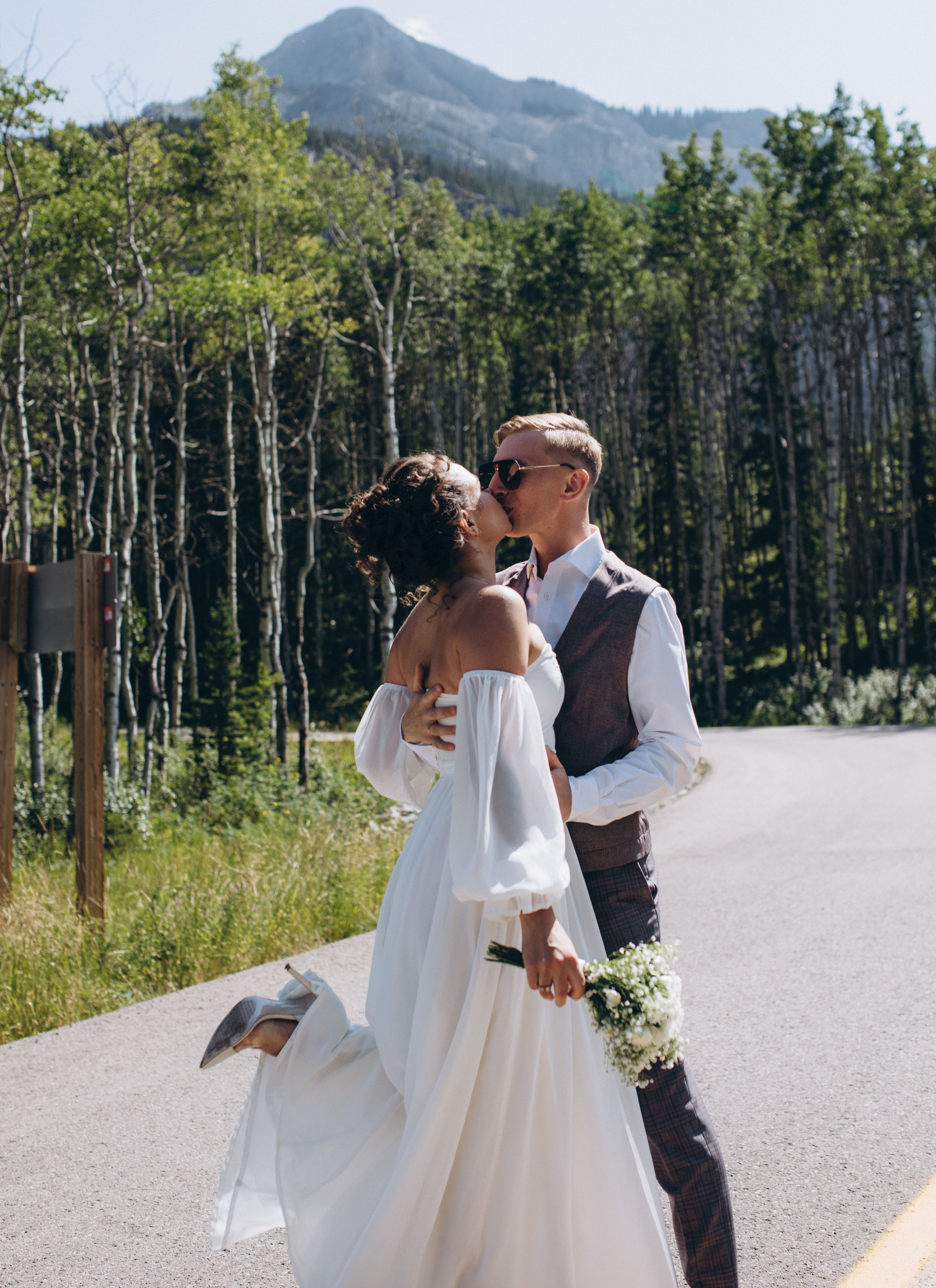 Nastya & Oleh. Wedding and family photographer in Calgary