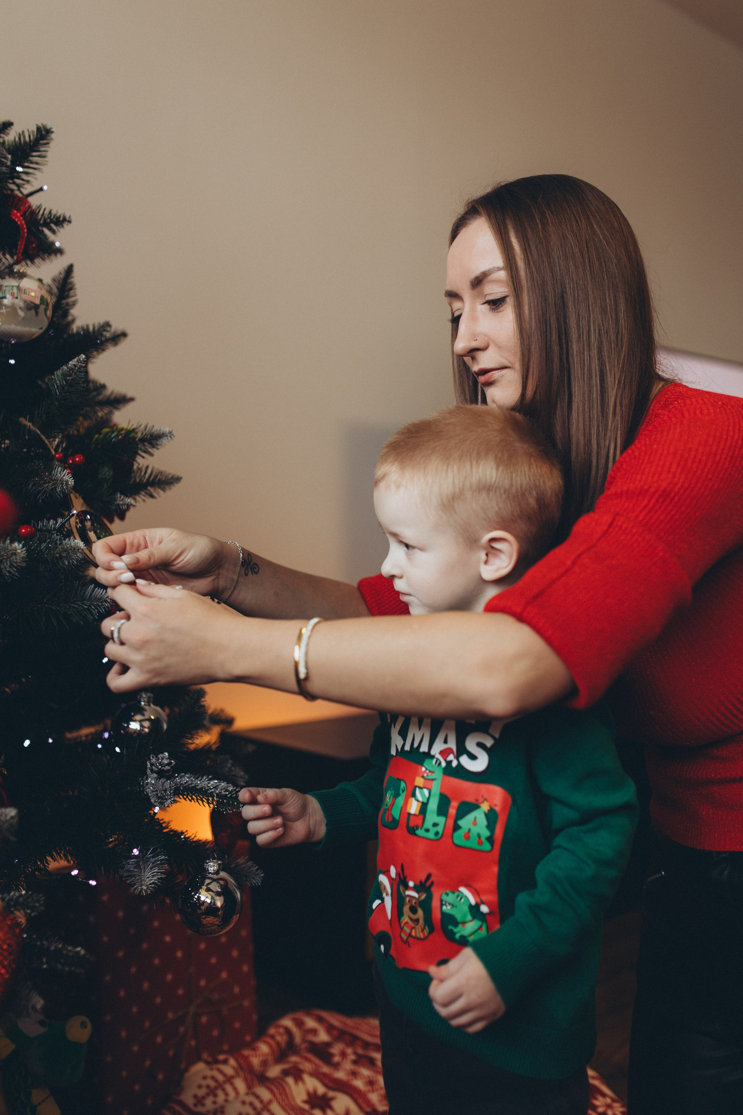 Family Ylia. Wedding and family photographer in Calgary
