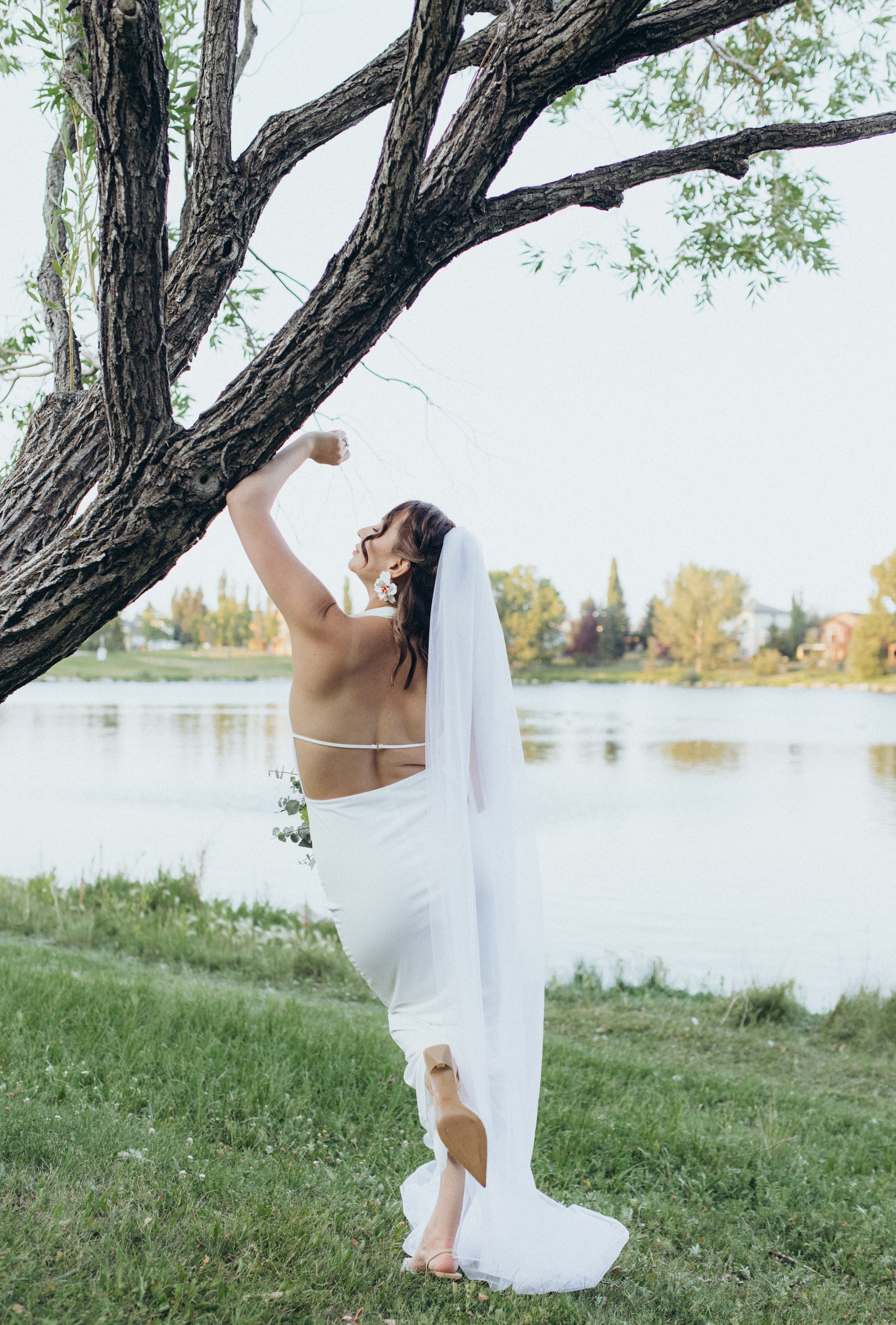 …. Wedding and family photographer in Calgary