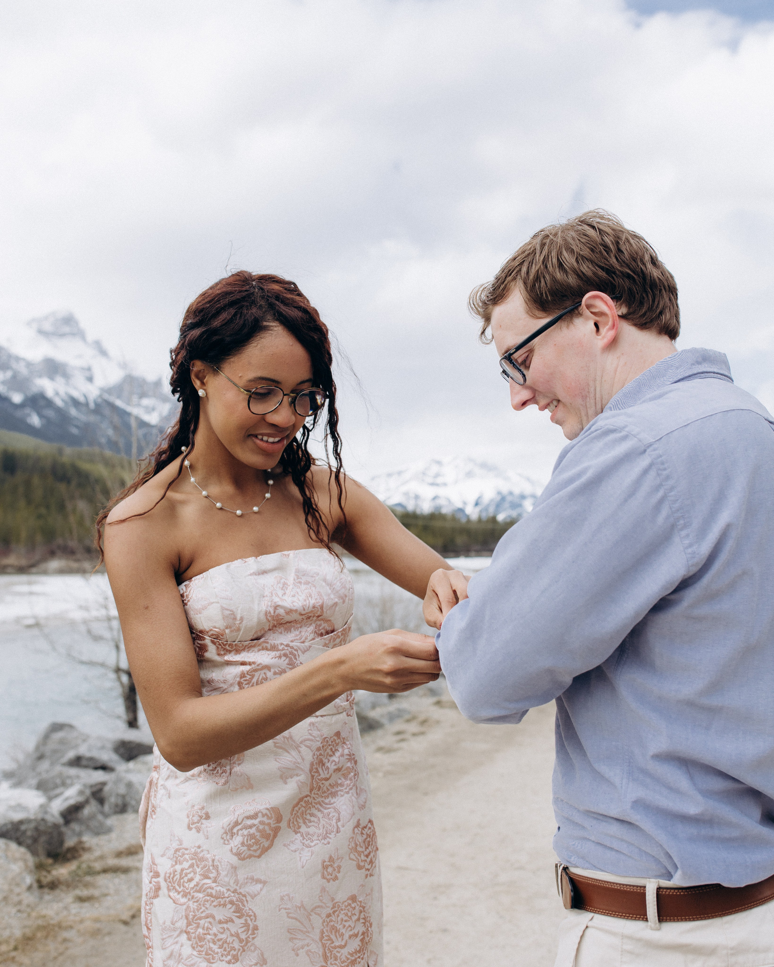 Canmore. Wedding and family photographer in Calgary