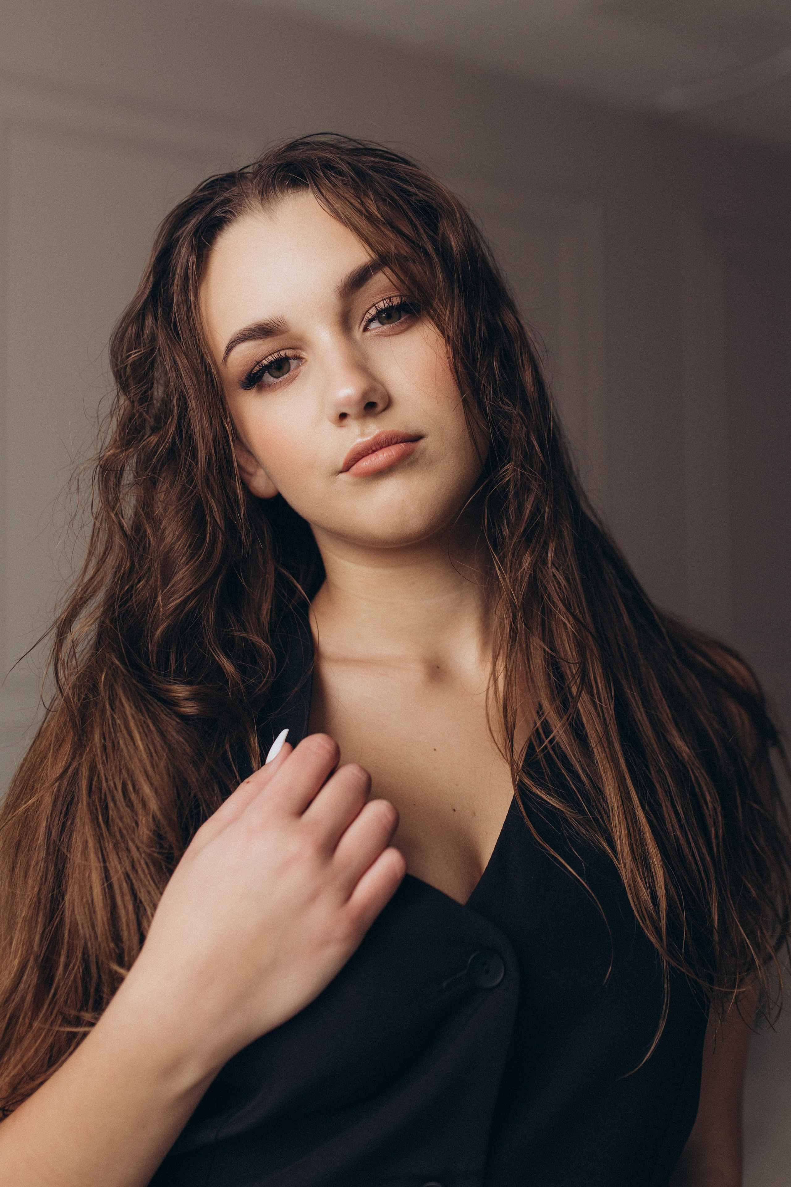 Vlada. Wedding and family photographer in Calgary