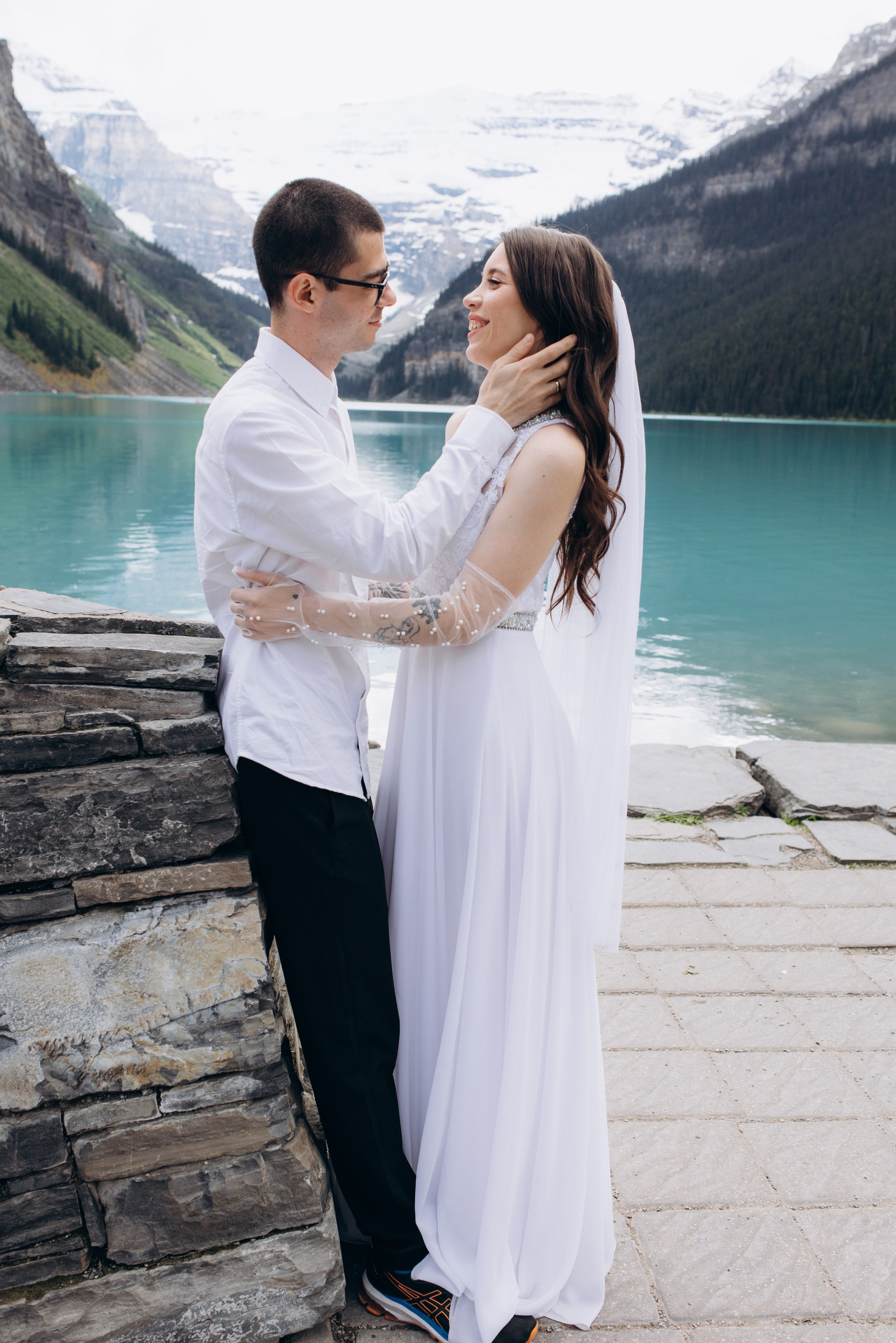 Olha & Ali. Wedding and family photographer in Calgary