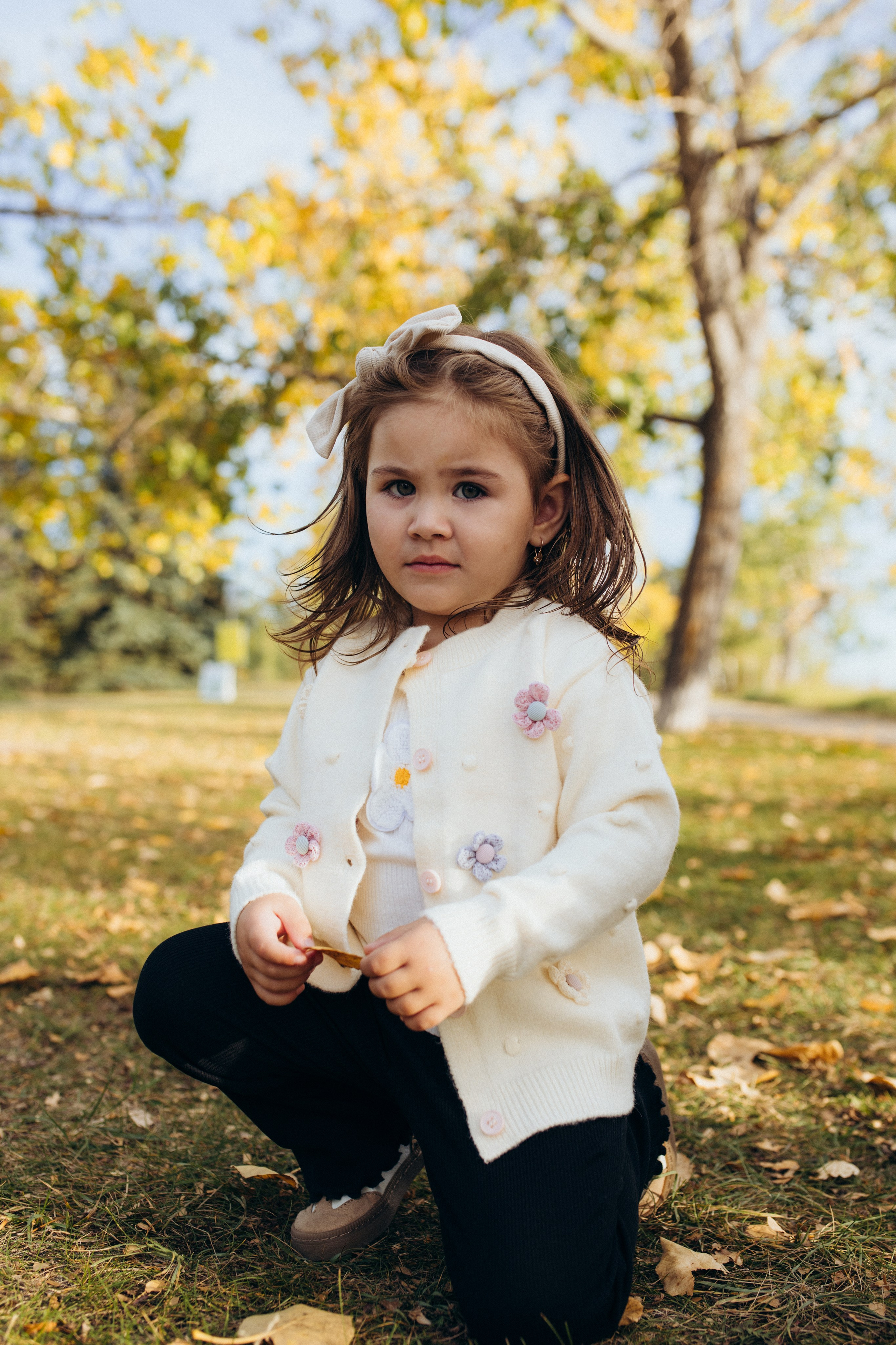 Autumn Warmth in Every Frame. Wedding and family photographer in Calgary
