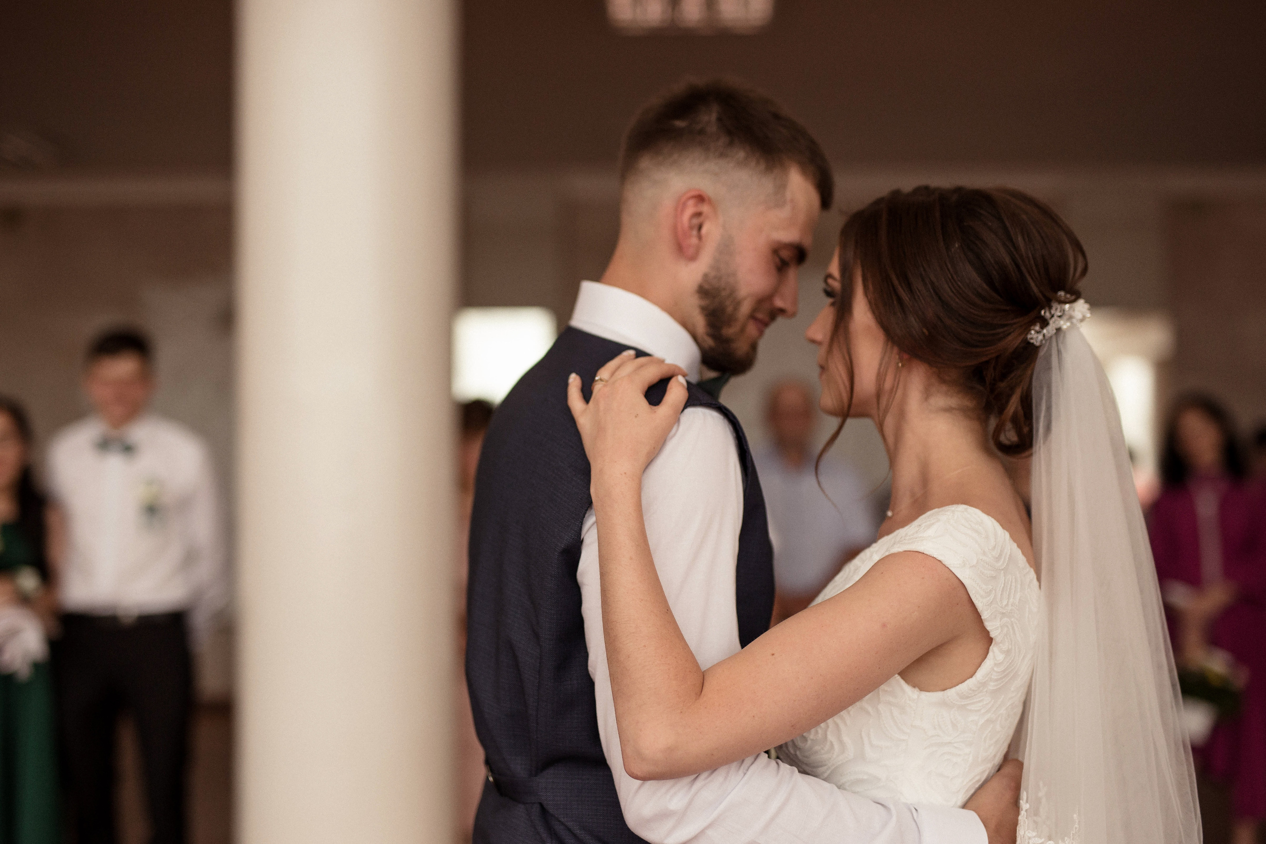 Oksana and Dima. Wedding and family photographer in Calgary