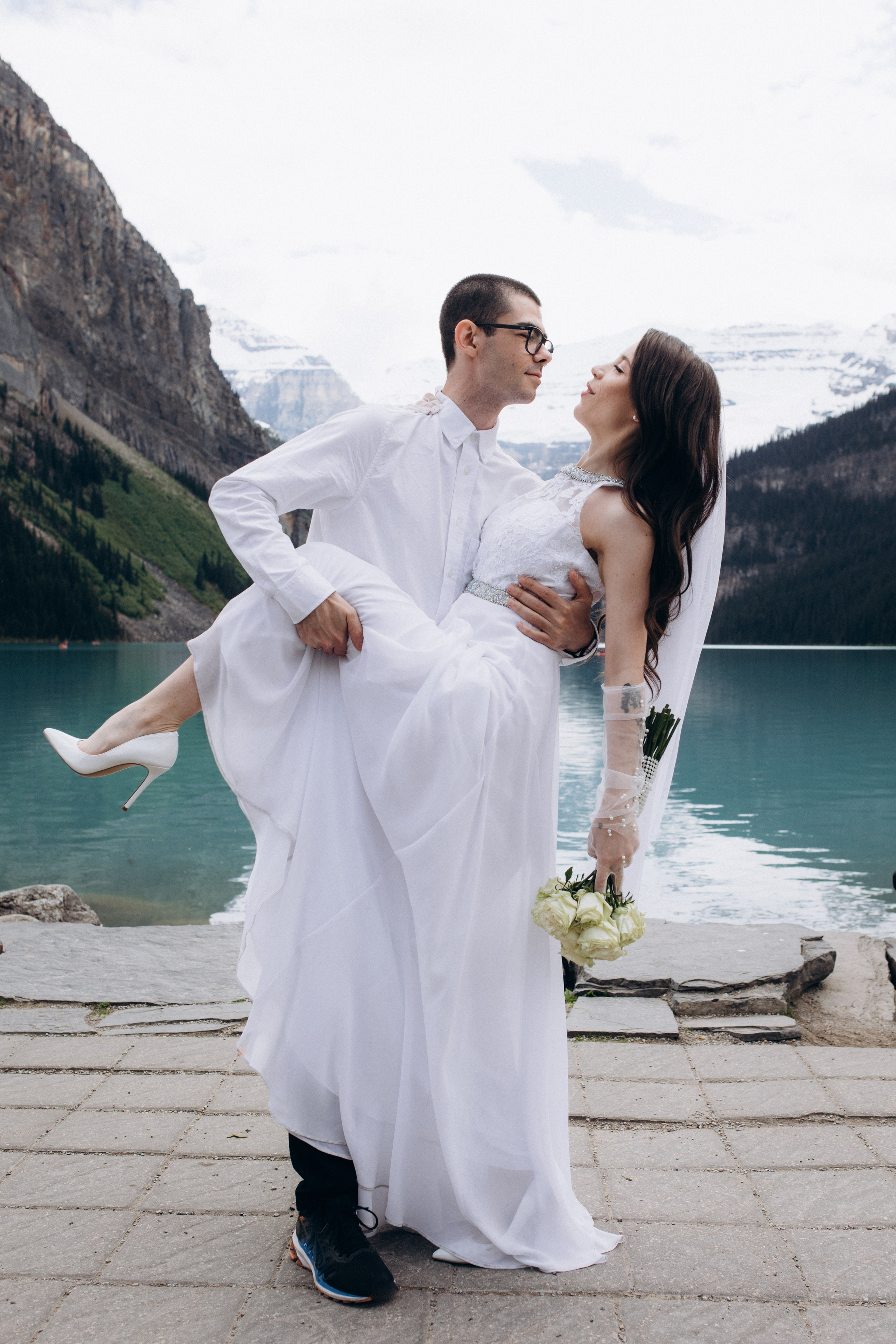 Olha & Ali. Wedding and family photographer in Calgary